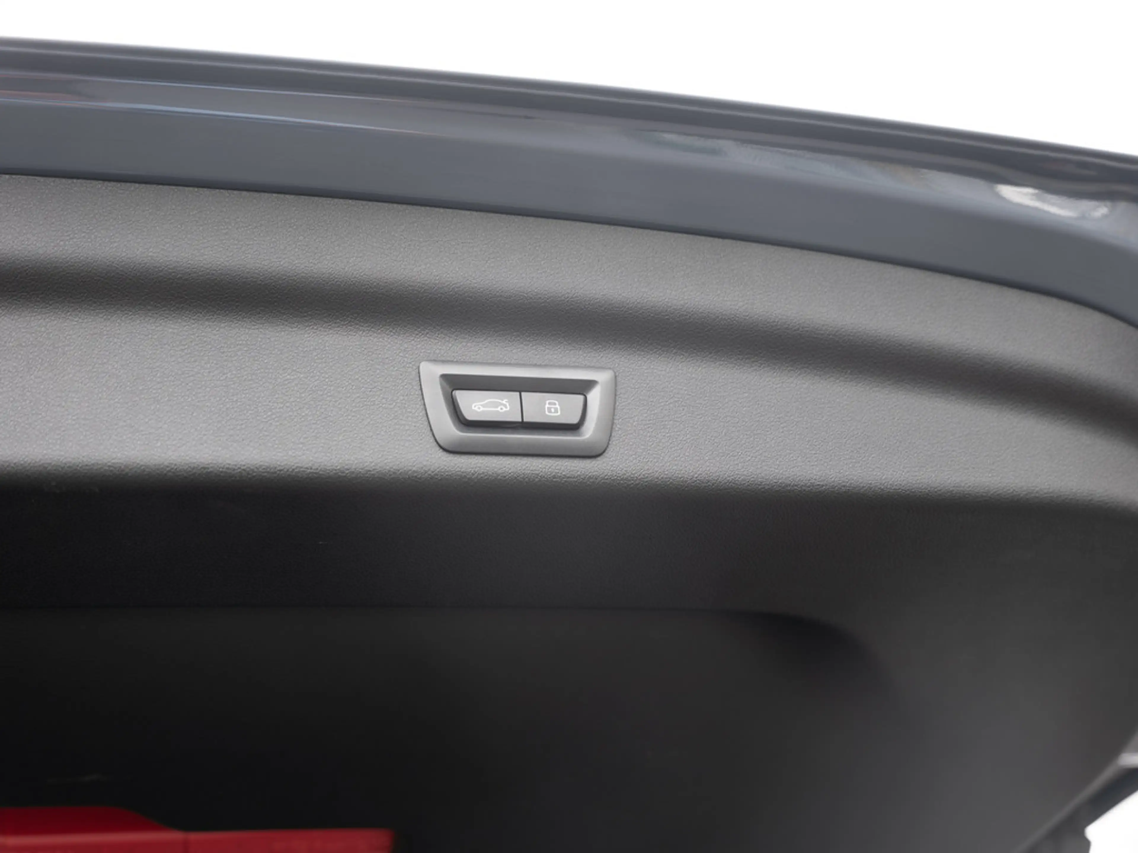 BMW X1 xDrive 23d M-Sport AHK 360° LED ACC NAVI — photo 13