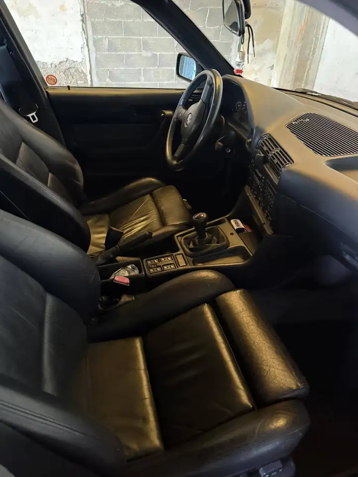 BMW M5 3.8 cat., foto 3
