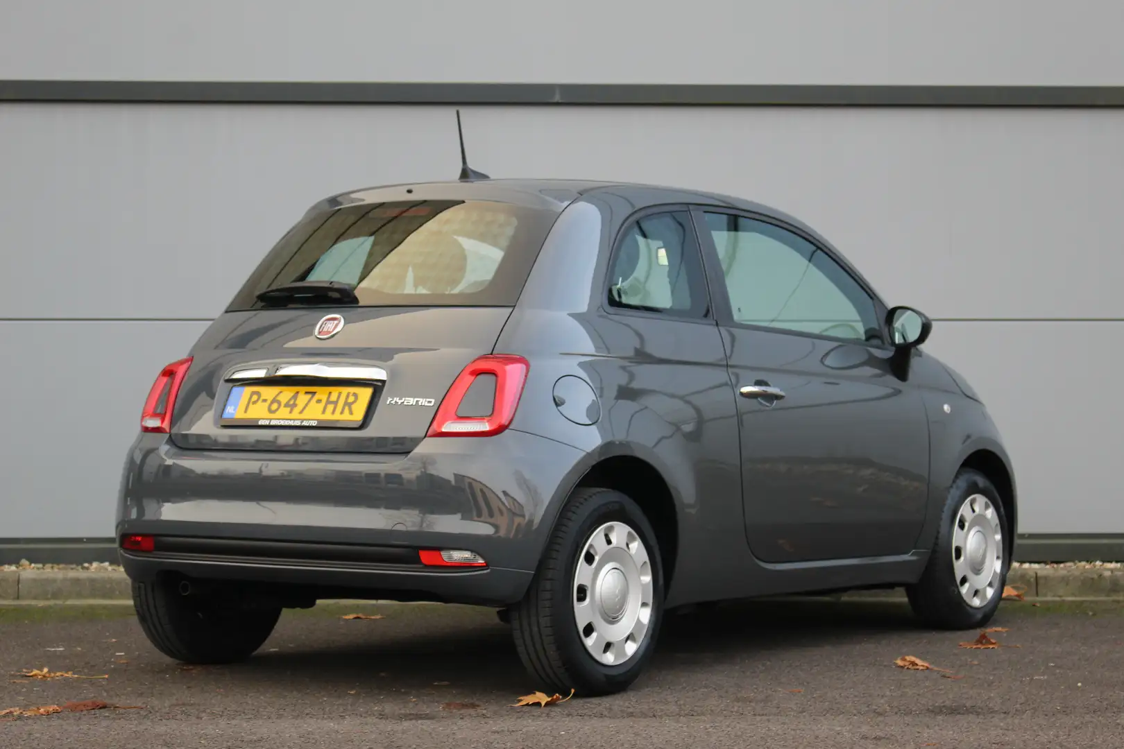 Fiat 500 1.0 Hybrid Cult | Airco | DAB | Elec. ramen & Spie Grijs - 2