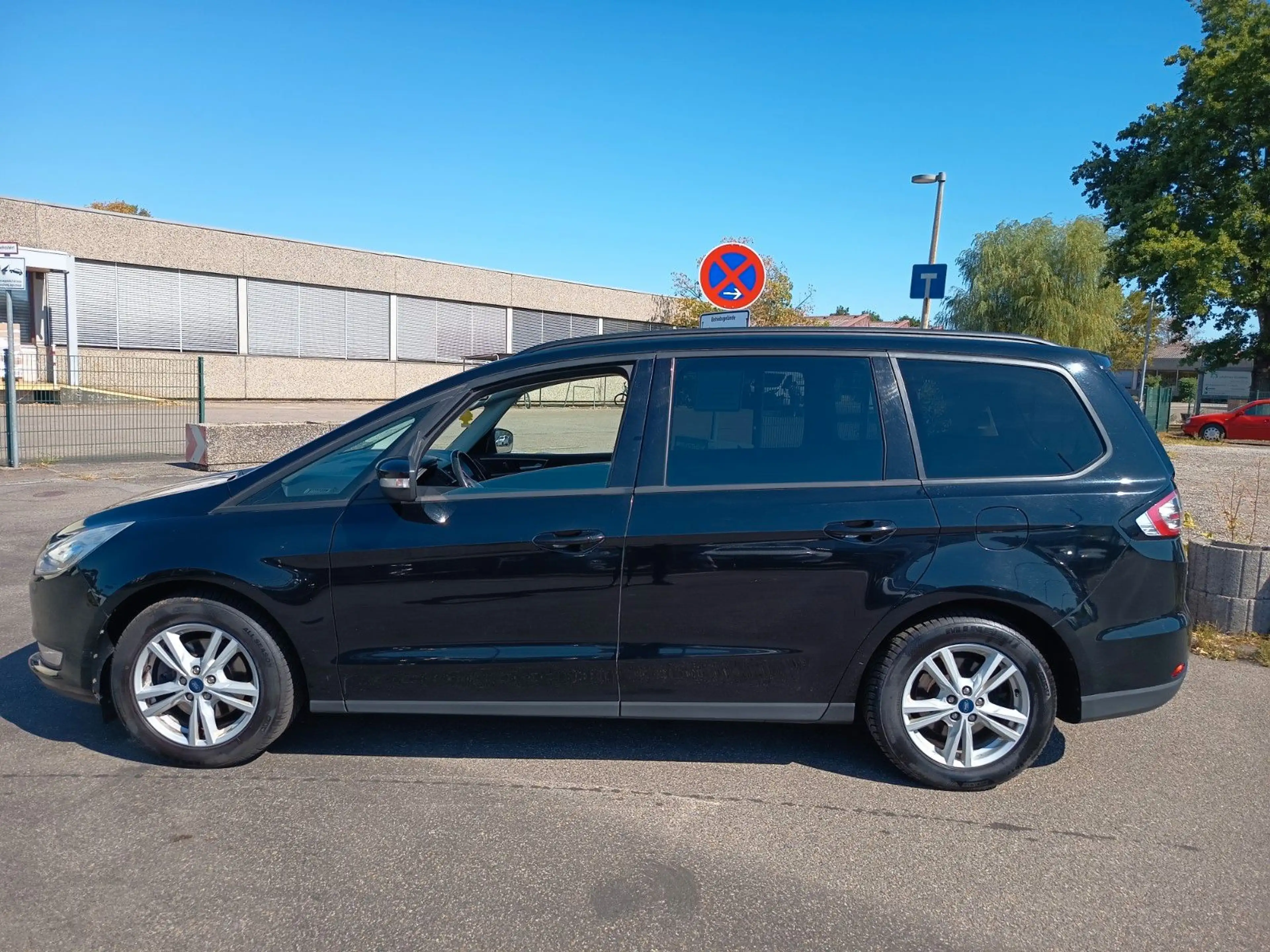 Ford Galaxy Business — photo 8