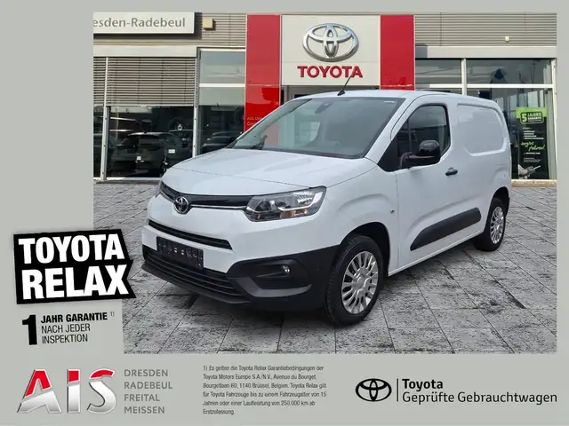Toyota Proace City 1.5 D 4D L1 Meister Navi PDC