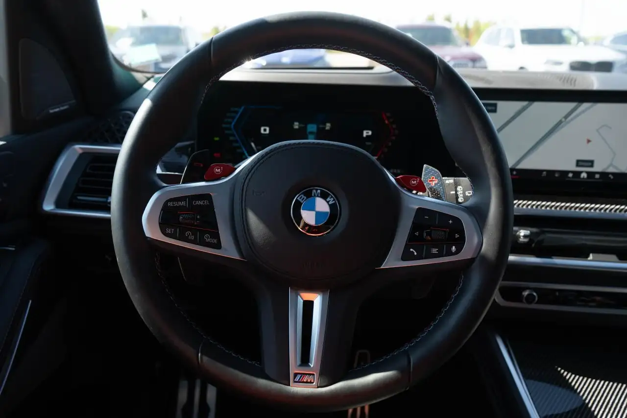 BMW X5 M снимка BMW X5 M