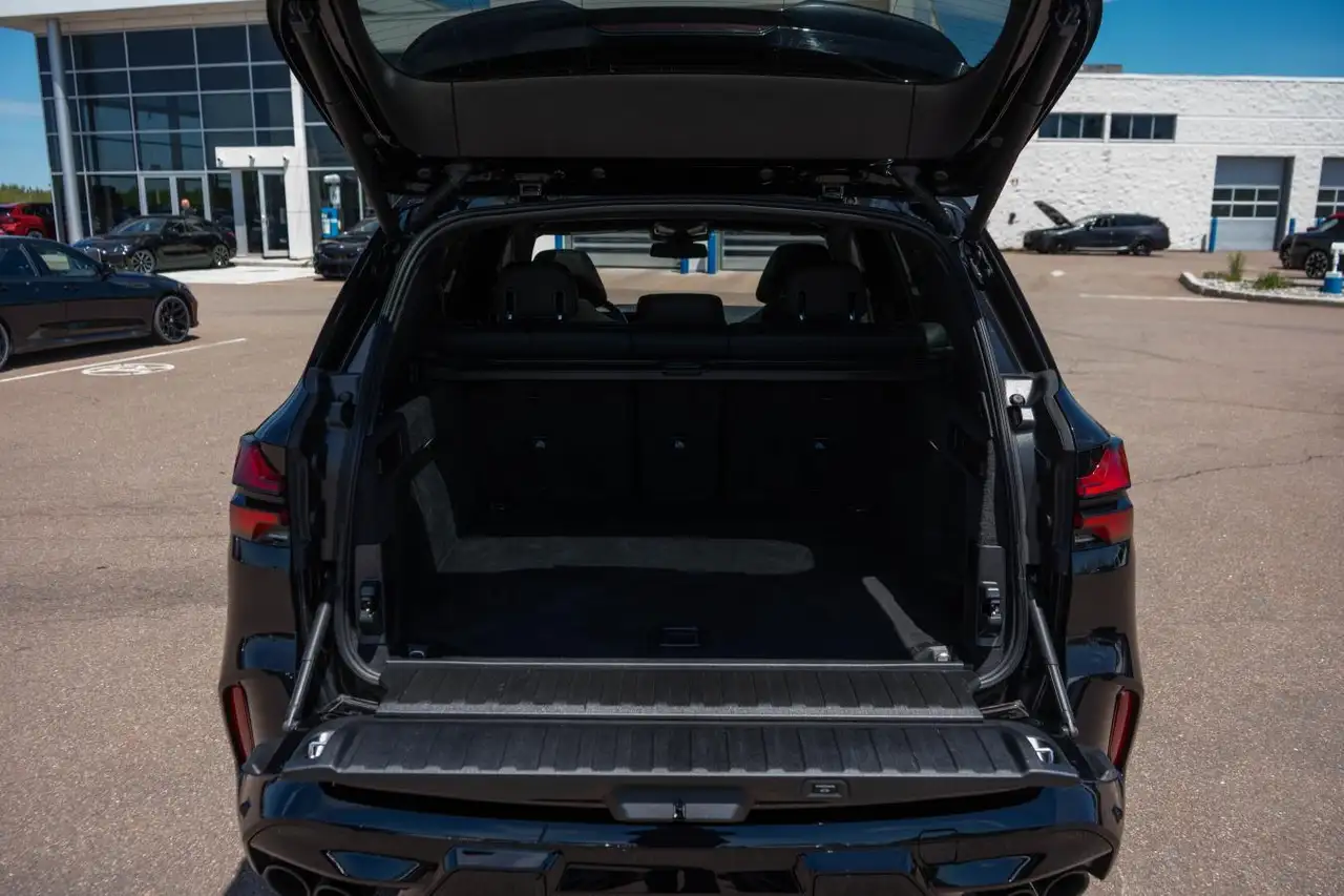 BMW X5 M снимка BMW X5 M