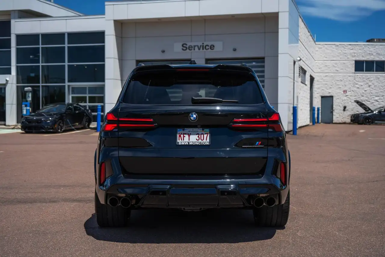 BMW X5 M снимка BMW X5 M