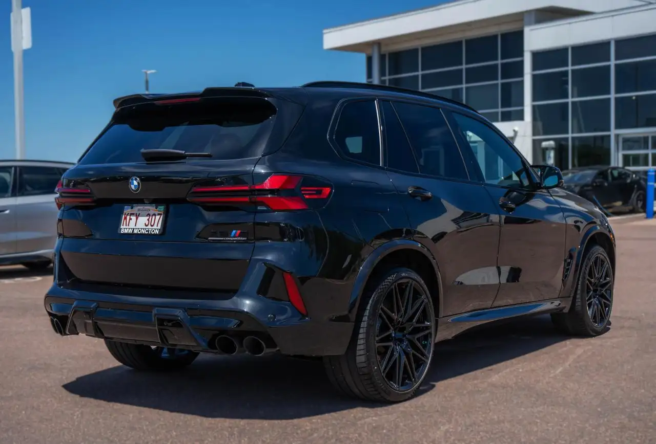 BMW X5 M снимка BMW X5 M
