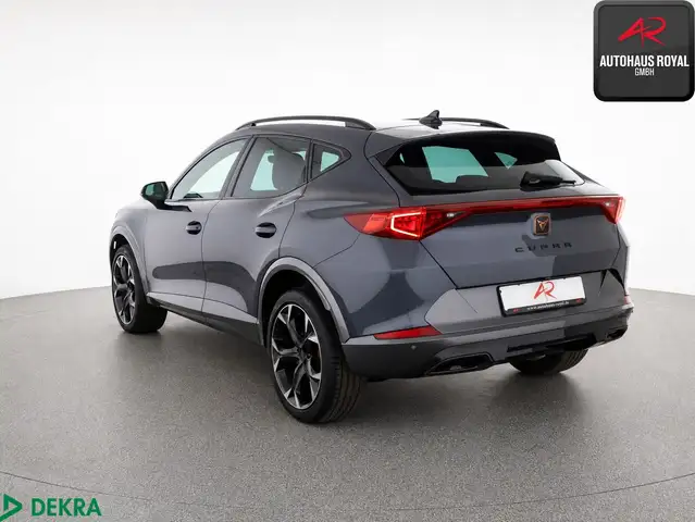 Cupra Formentor view 3
