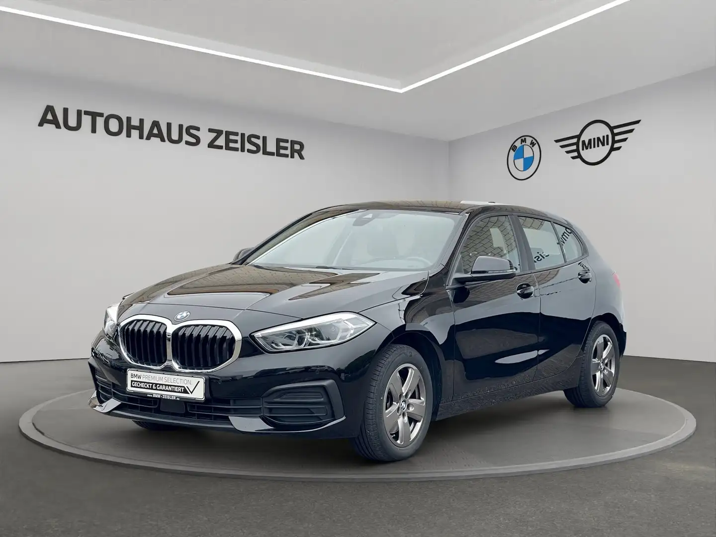 BMW 118 i Automatik Navi LED Tempomat DAB Schwarz - 1