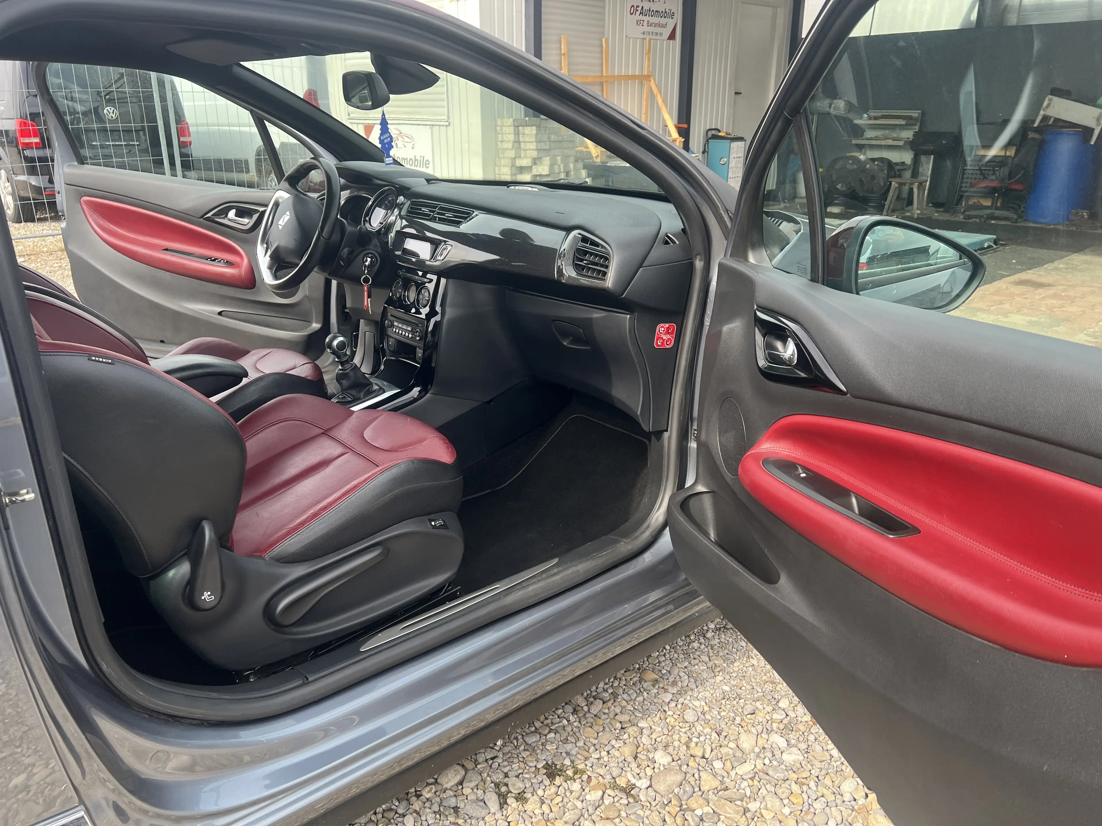 Citroen DS3 SportChic — photo 10