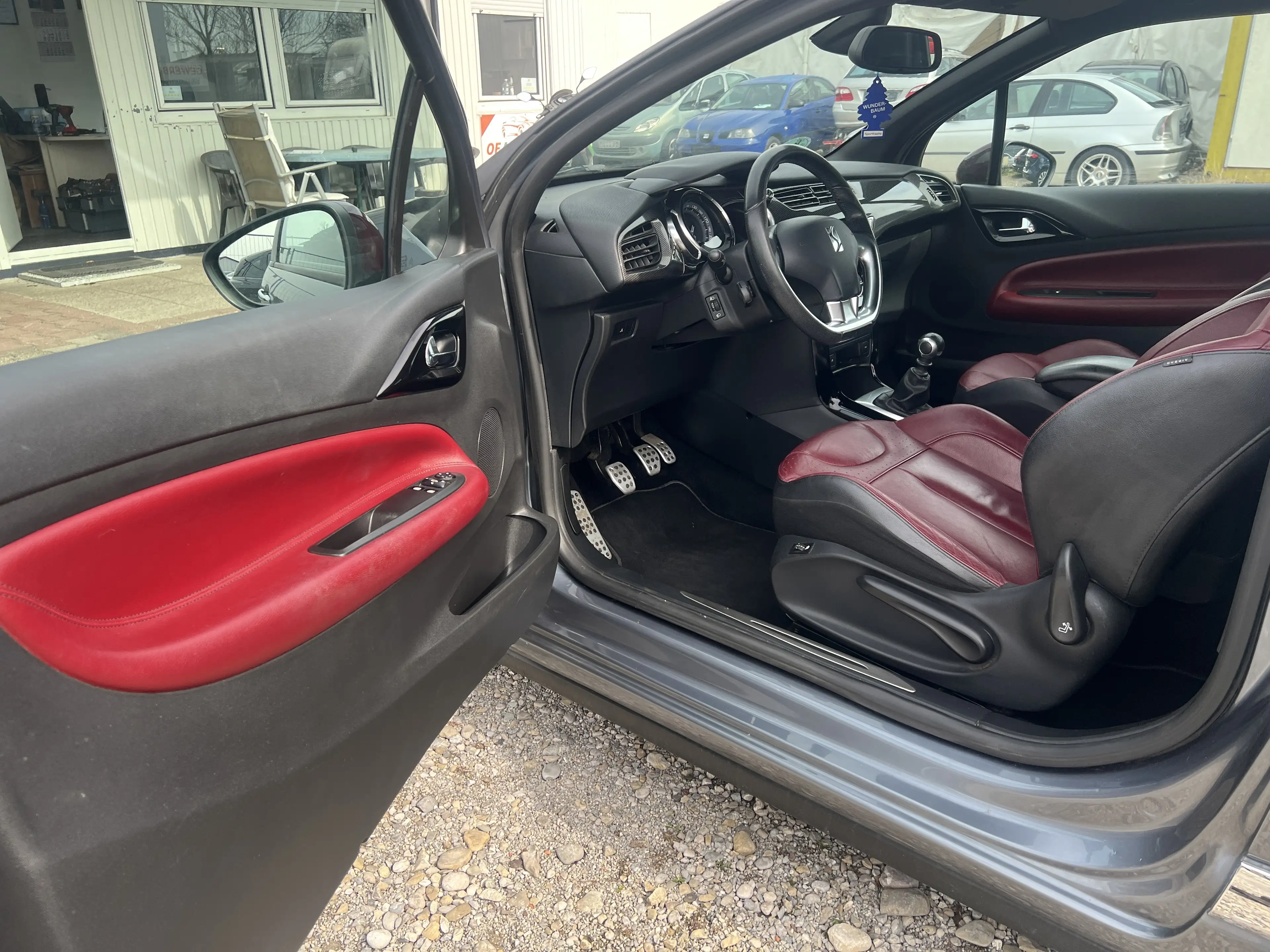 Citroen DS3 SportChic — photo 9
