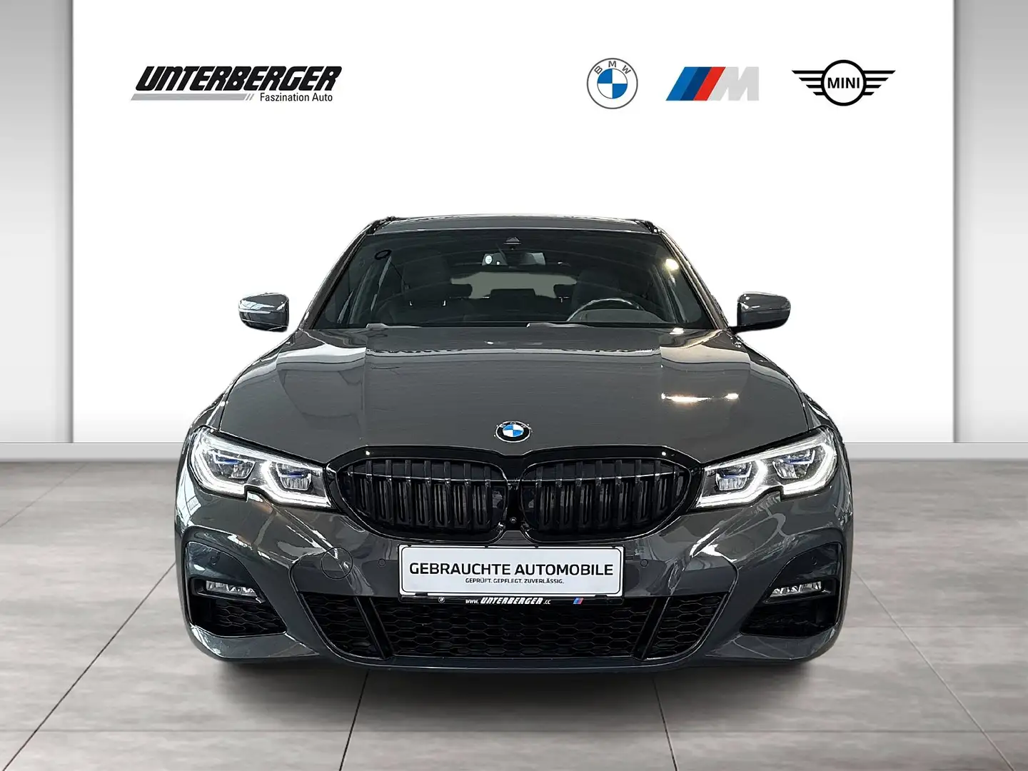 BMW 320 d xDrive Touring M Sport Head-Up HK HiFi Pano Grau - 2