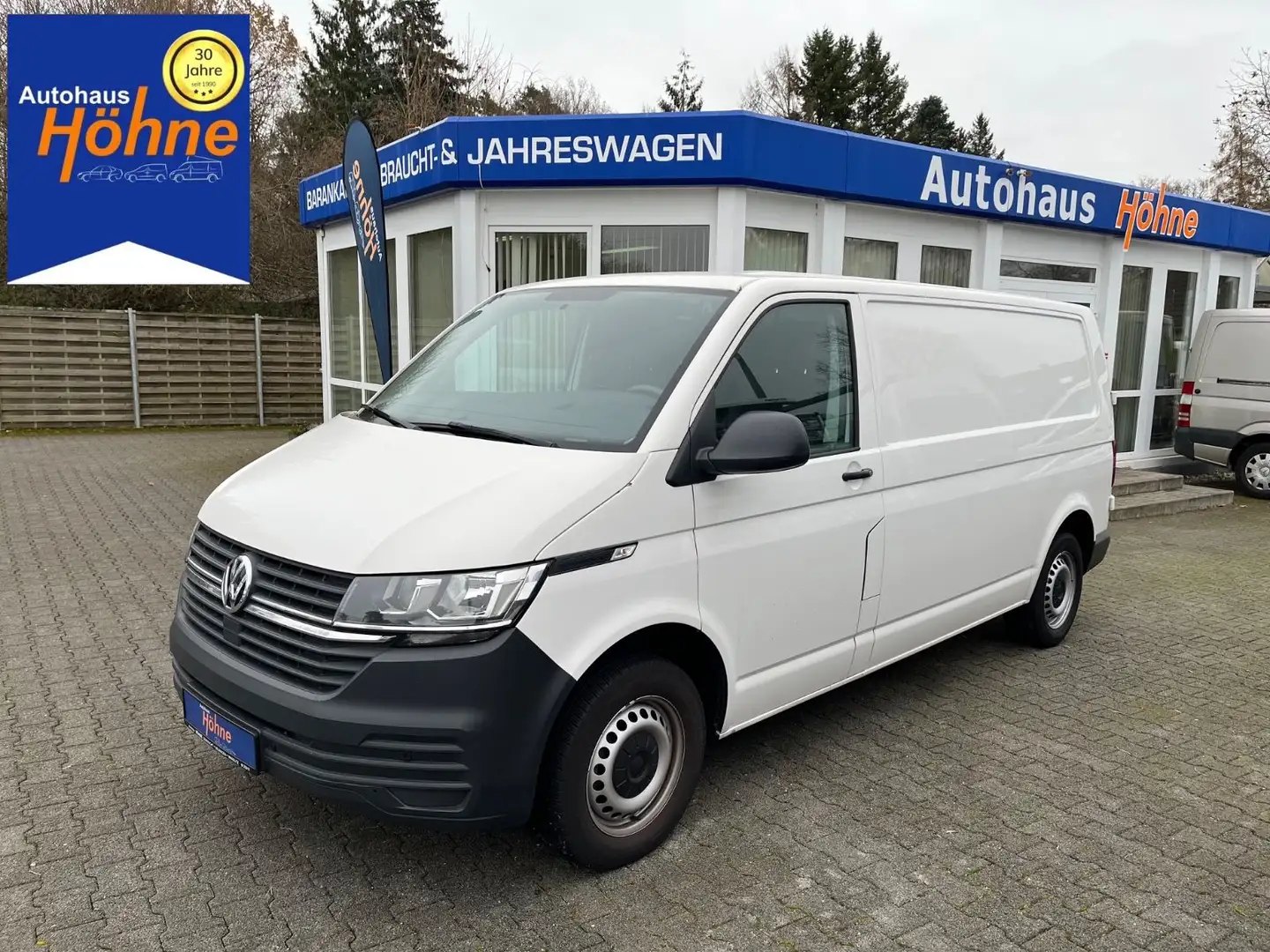 Volkswagen T6 Transporter T6.1 2.0 TDI DSG Transporter Kasten lang Weiß - 1