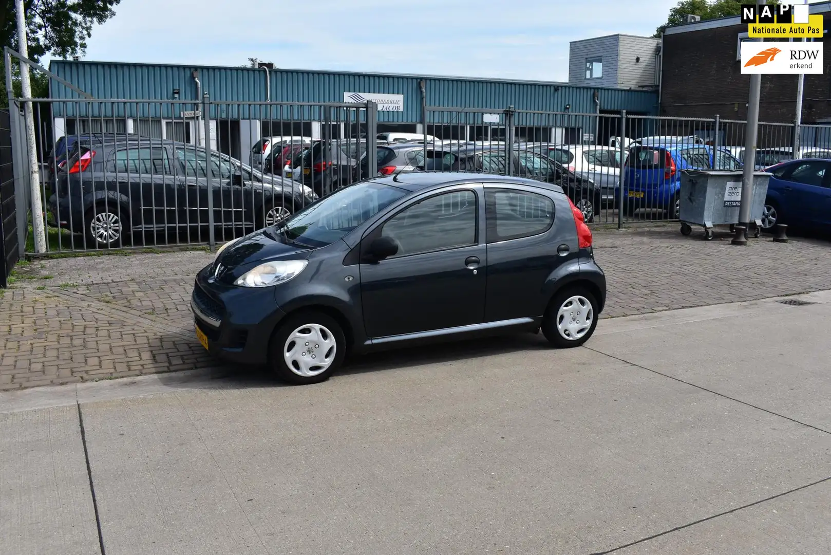 Peugeot 107 1.0-12V XR Grigio - 1