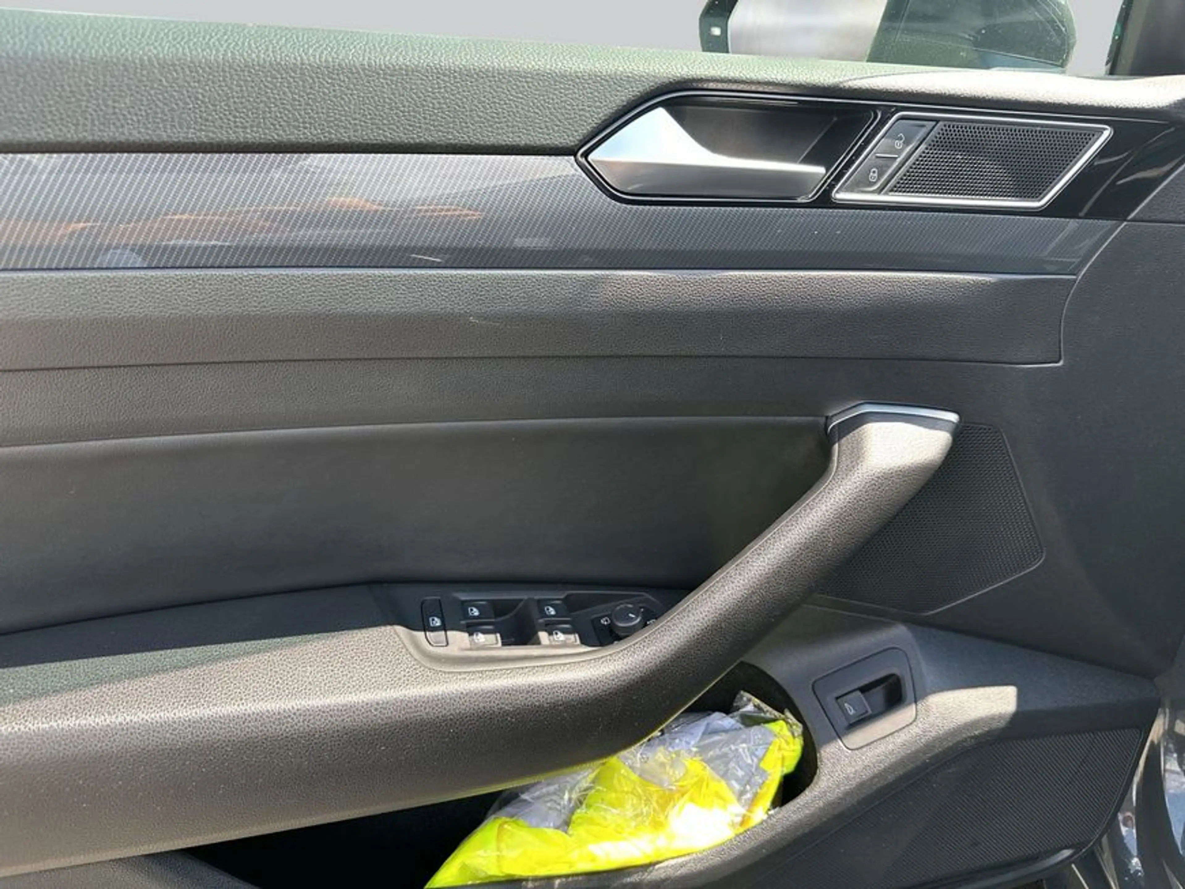 Volkswagen Arteon 2.0 TSI, R-Line DSG AHK/Carplay/SHZ/ACC — photo 19