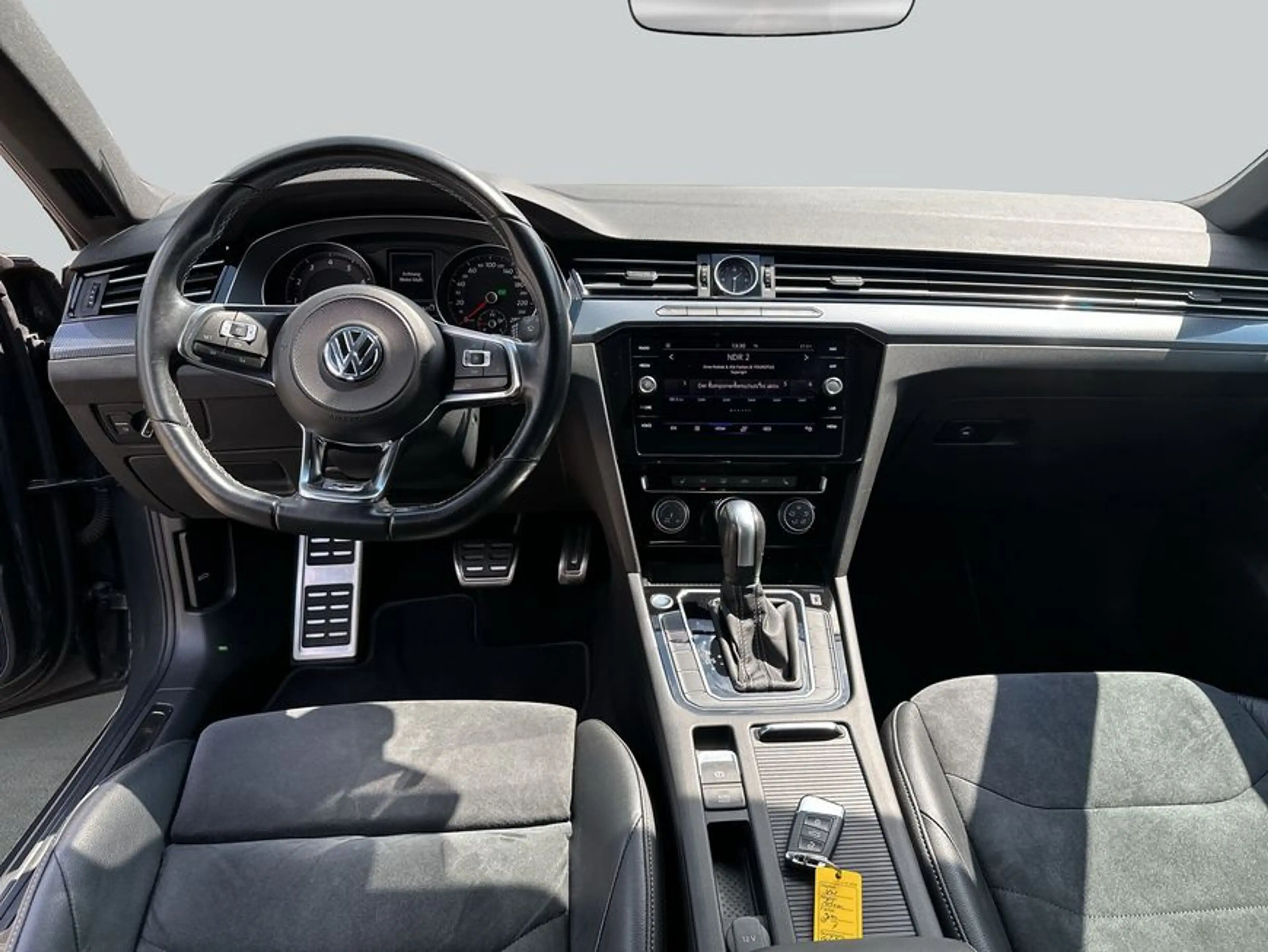 Volkswagen Arteon 2.0 TSI, R-Line DSG AHK/Carplay/SHZ/ACC — photo 13