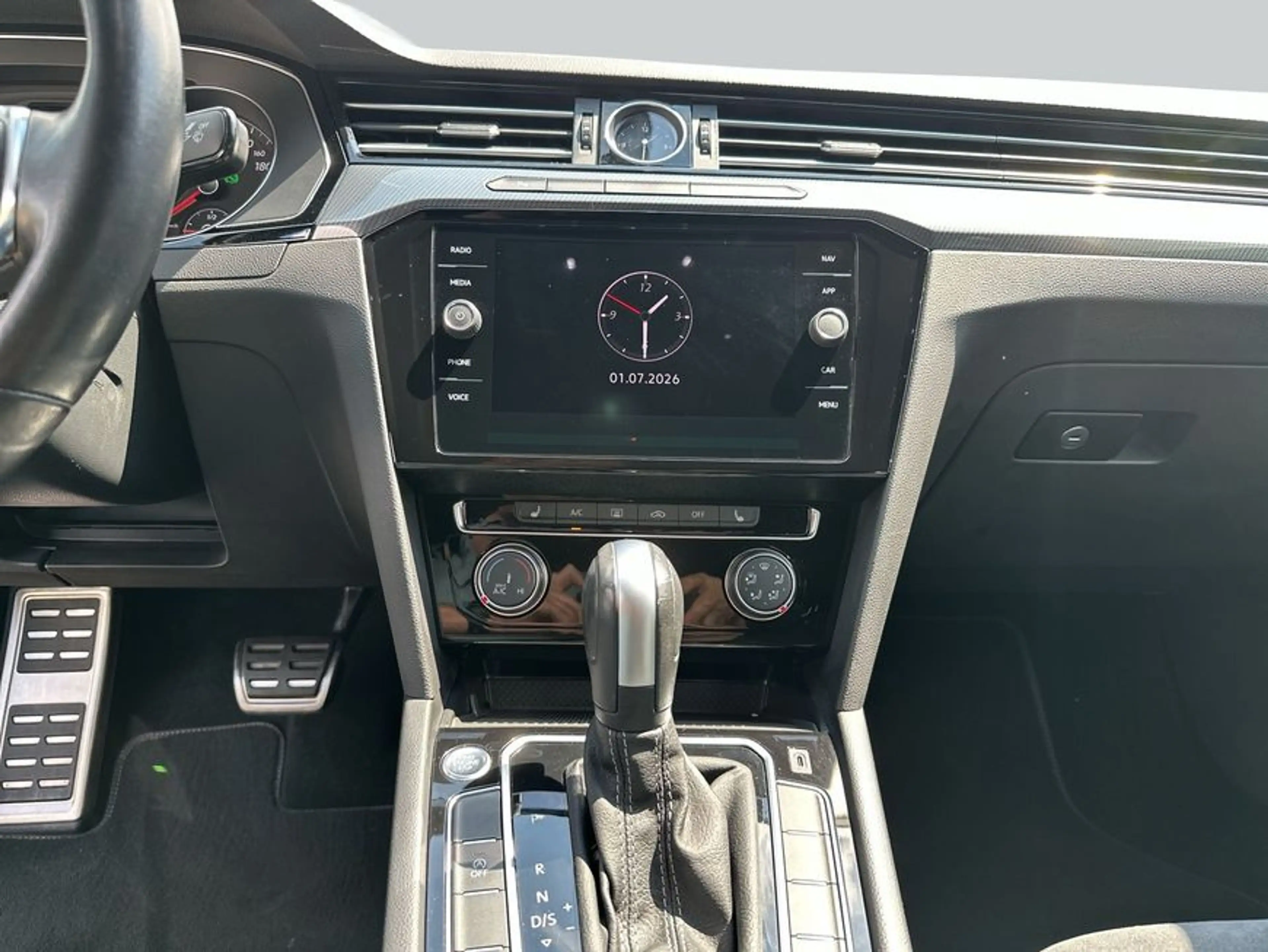 Volkswagen Arteon 2.0 TSI, R-Line DSG AHK/Carplay/SHZ/ACC — photo 14