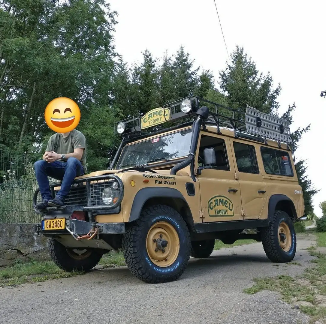 Land Rover Defender Typ 110 County Camel Trophy - 2