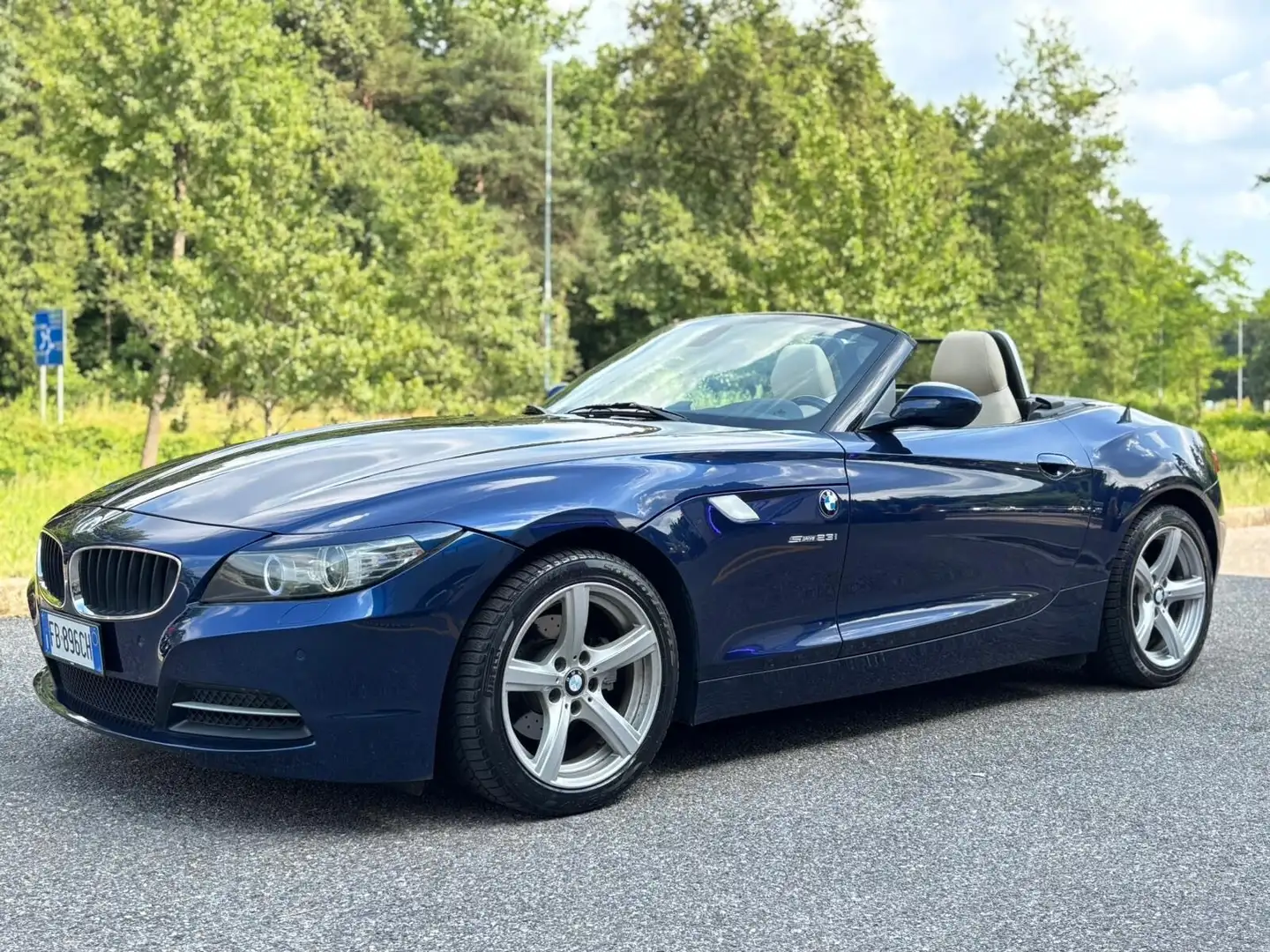 BMW Z4 sDrive23i*CABRIO*AUTOMATIK Blu/Azzurro - 2