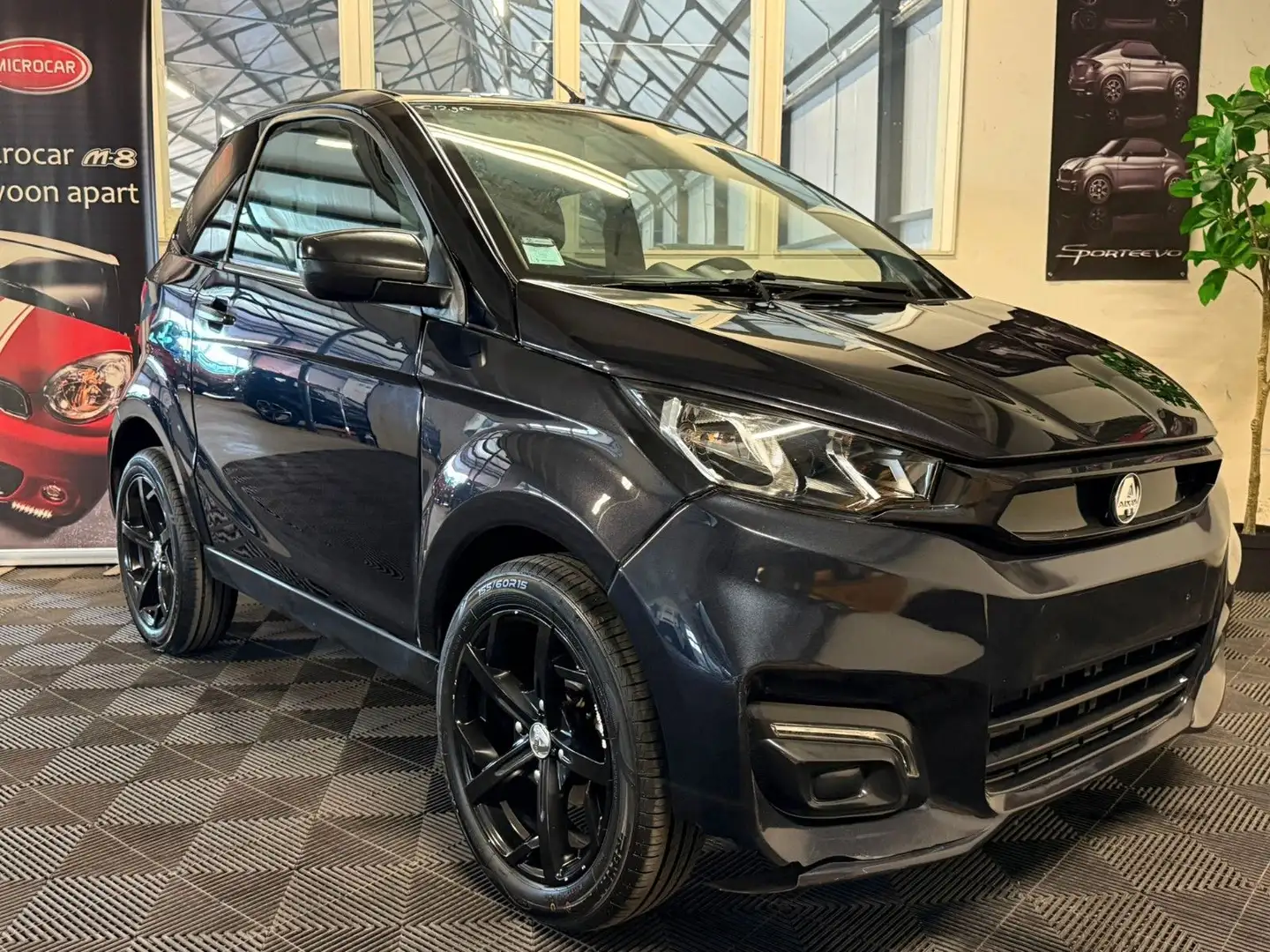 Aixam City PREMIUM SPORT 8 PS Mopedauto Microcar 45 KM - 2