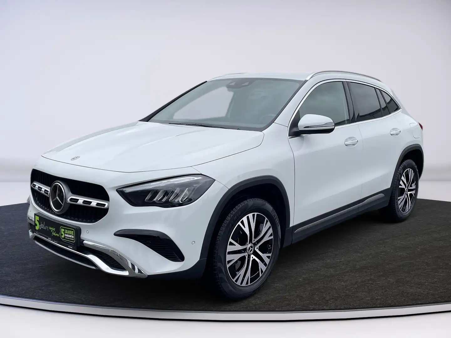 Mercedes-Benz GLA 250 e DISTRONIC AHK KEYLESS GO EASY Weiß - 2