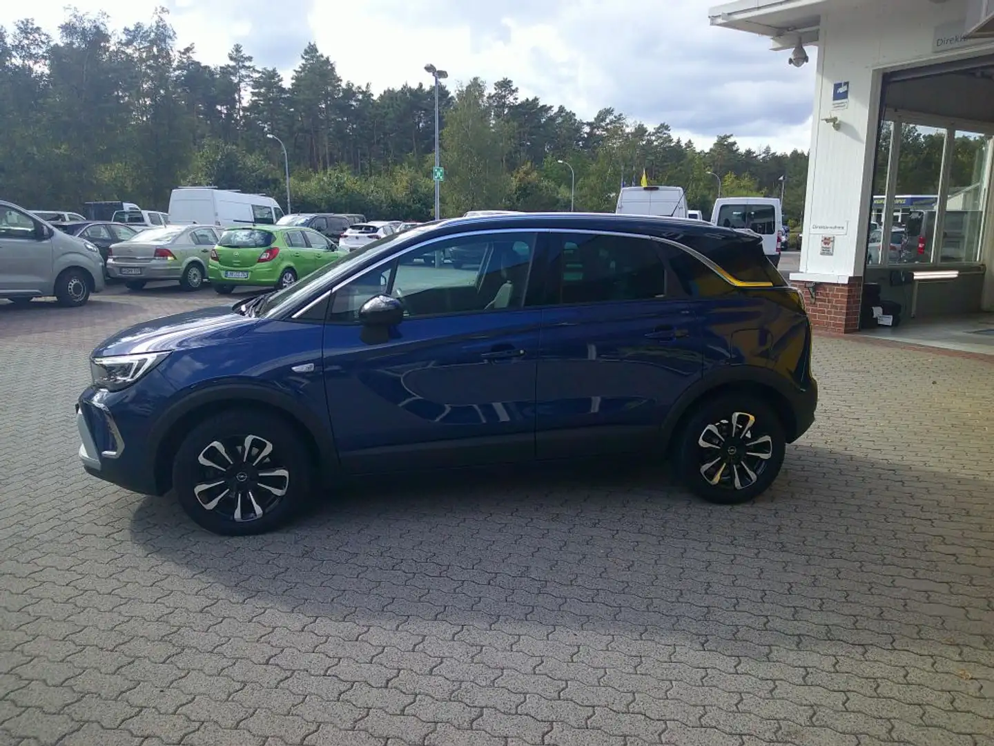 Opel Crossland 1.2 Automatik Elegance Blau - 2