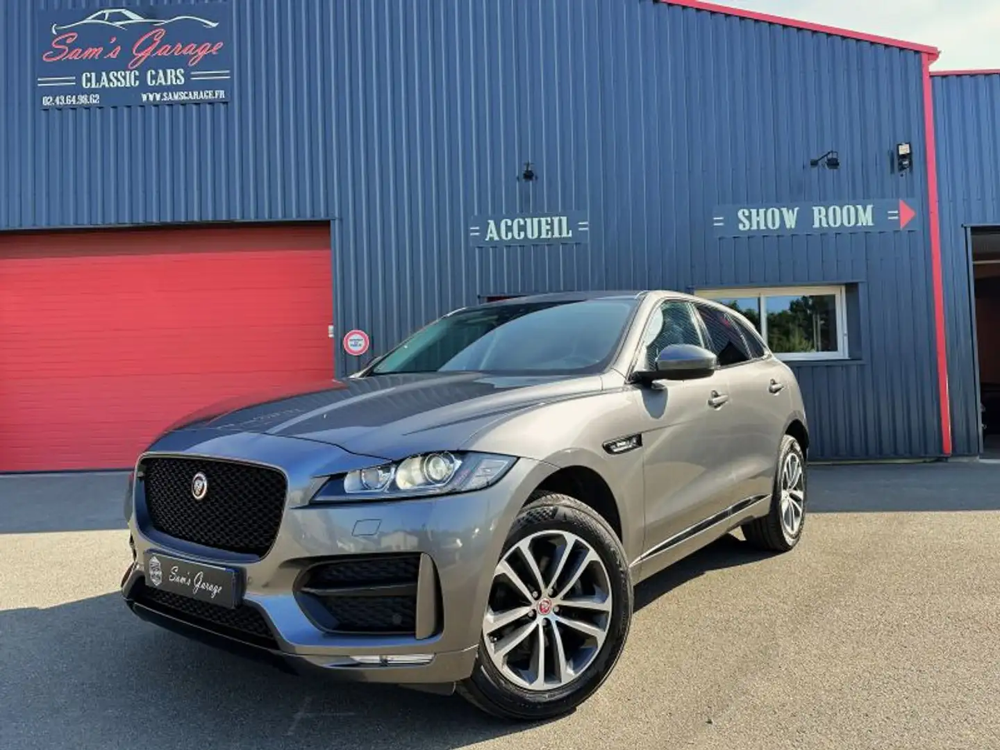 Jaguar F-Pace 2.0 D 180ch R-Sport AWD 2018 - 1