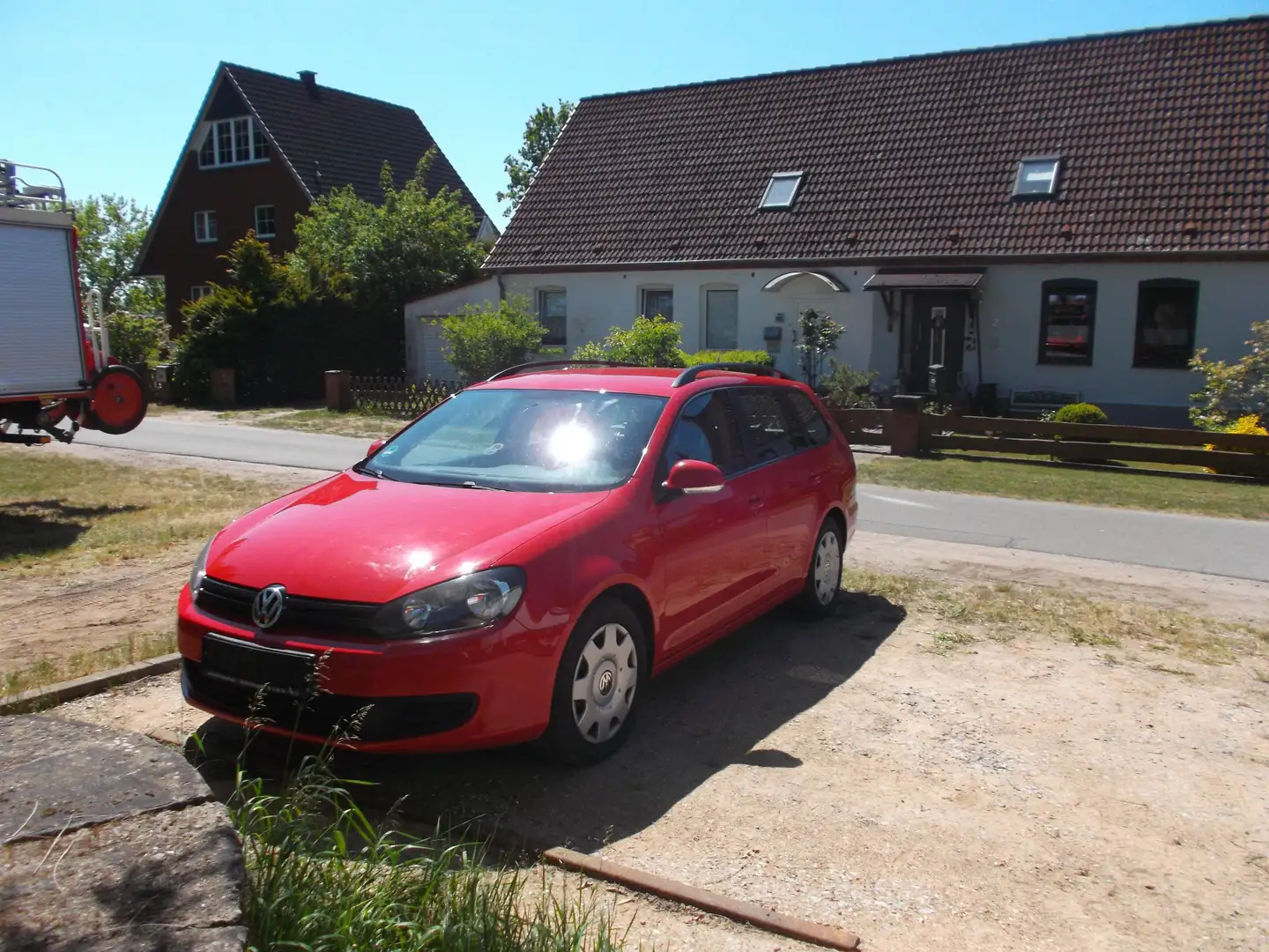 Volkswagen Golf Variant Golf Variant 1.2 TSI Trendline Red - 2