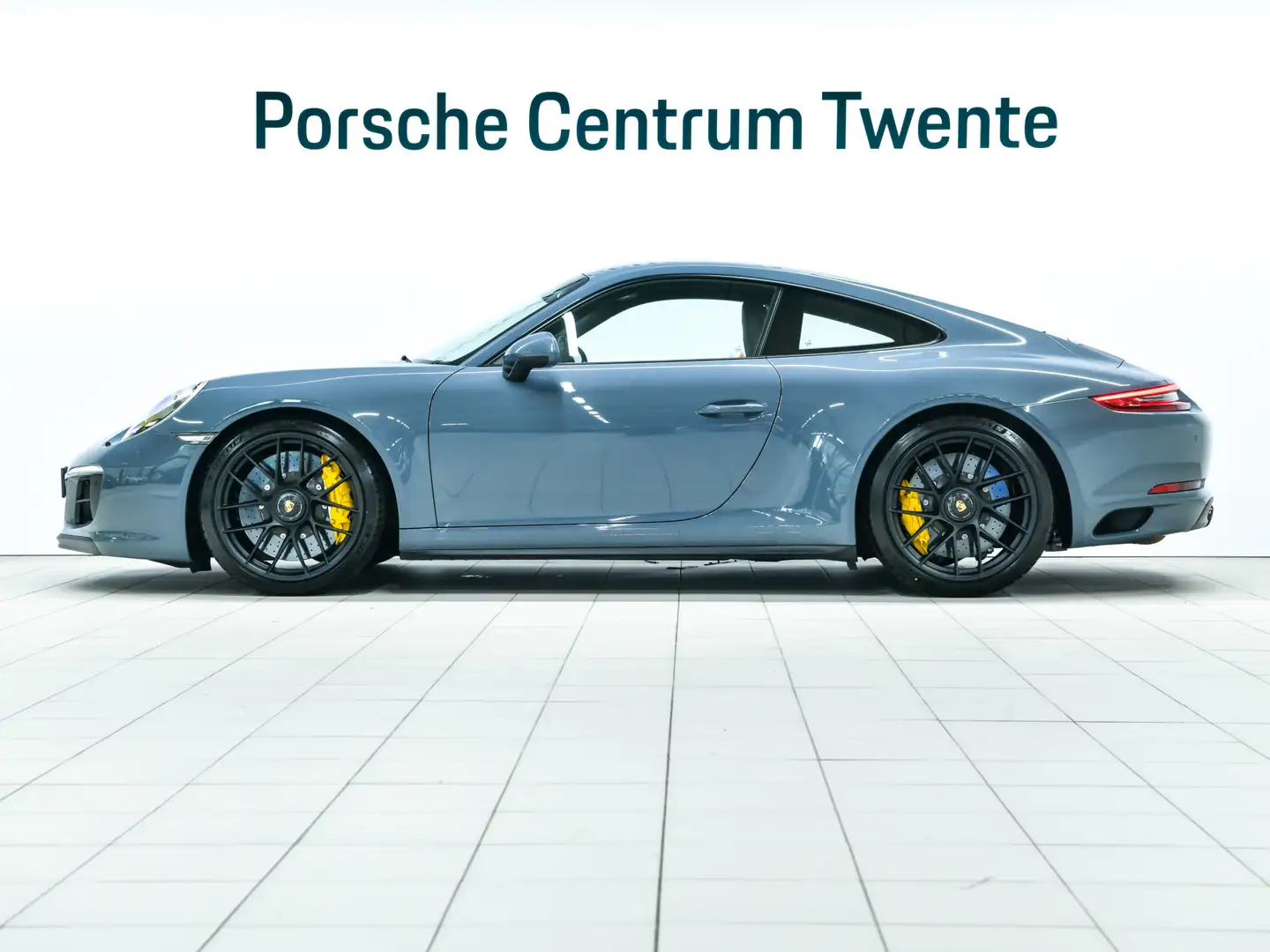 Porsche 991 Carrera GTS Blauw - 2