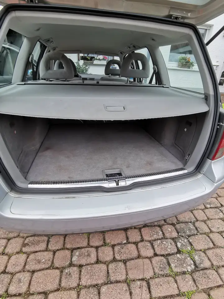 Volkswagen Bora Variant 1.6, foto 6