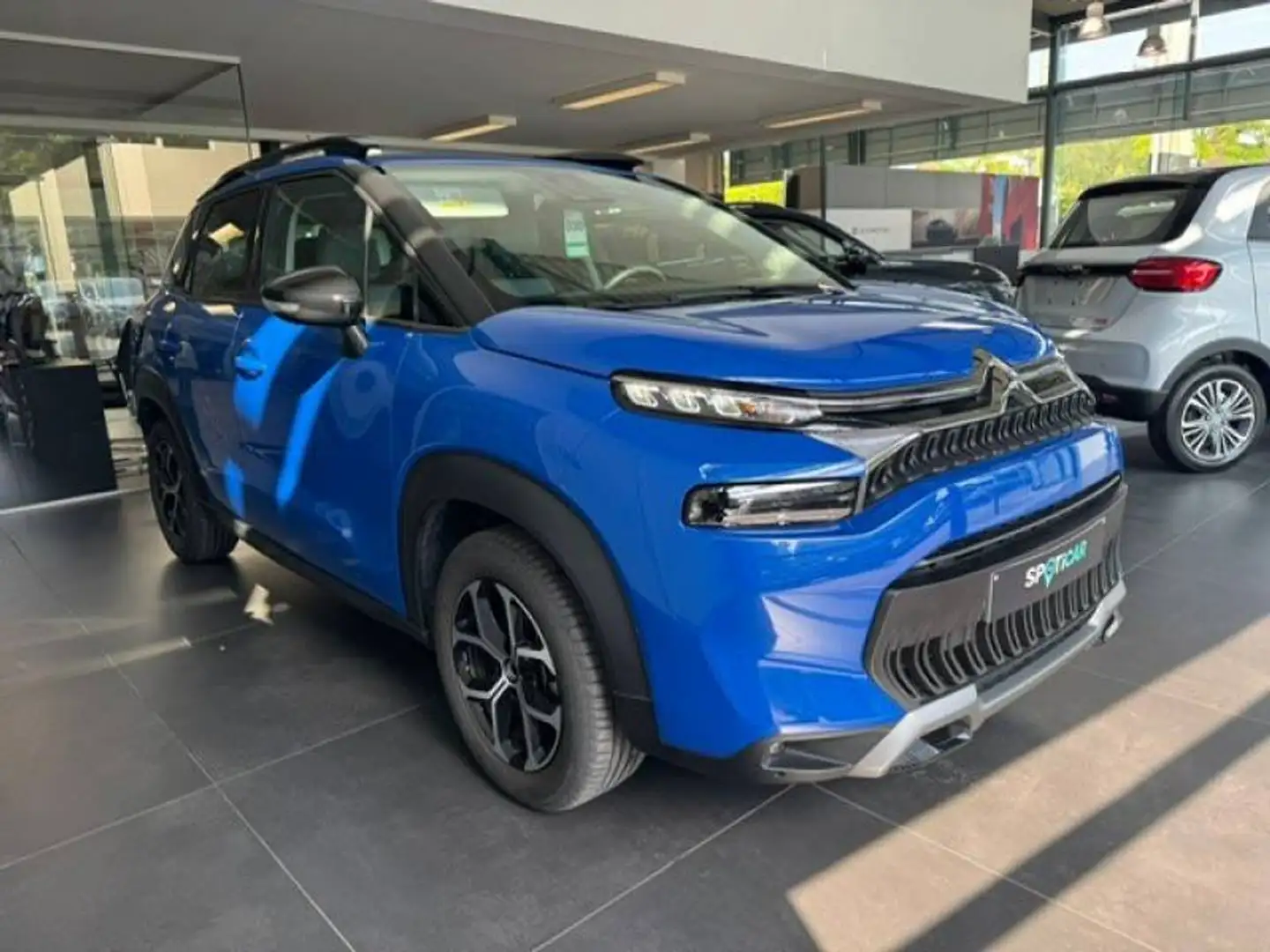 Citroen C3 Aircross 1 1.2 PureTech 130 S&S EAT6 Shine Bleu - 1