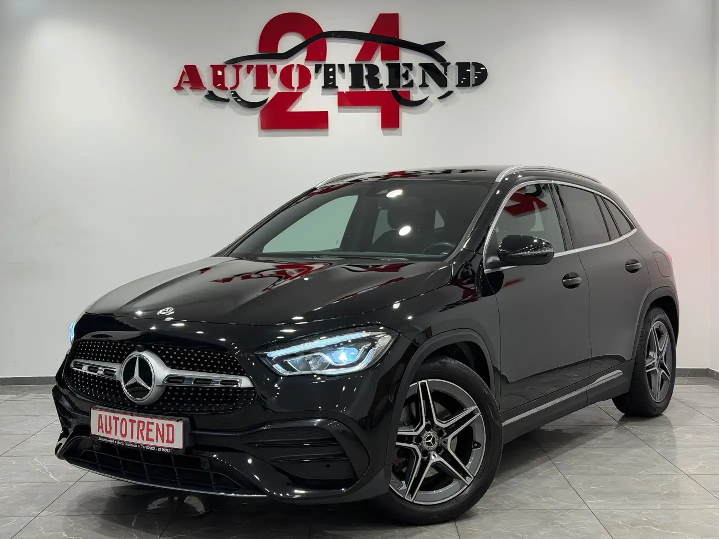 Mercedes-Benz GLA 250 4Matic AMG-LINE PANO+KAMERA+LED+8xALU Noir - 1