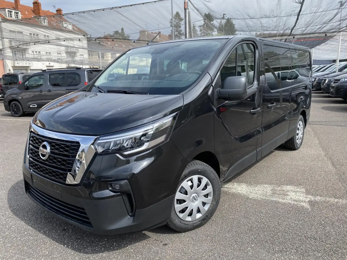 Nissan Primastar COMBI L2H1 3.0T 2.0 DCI 150 S/S N-CONNECTA DCT 9PL Noir - 1