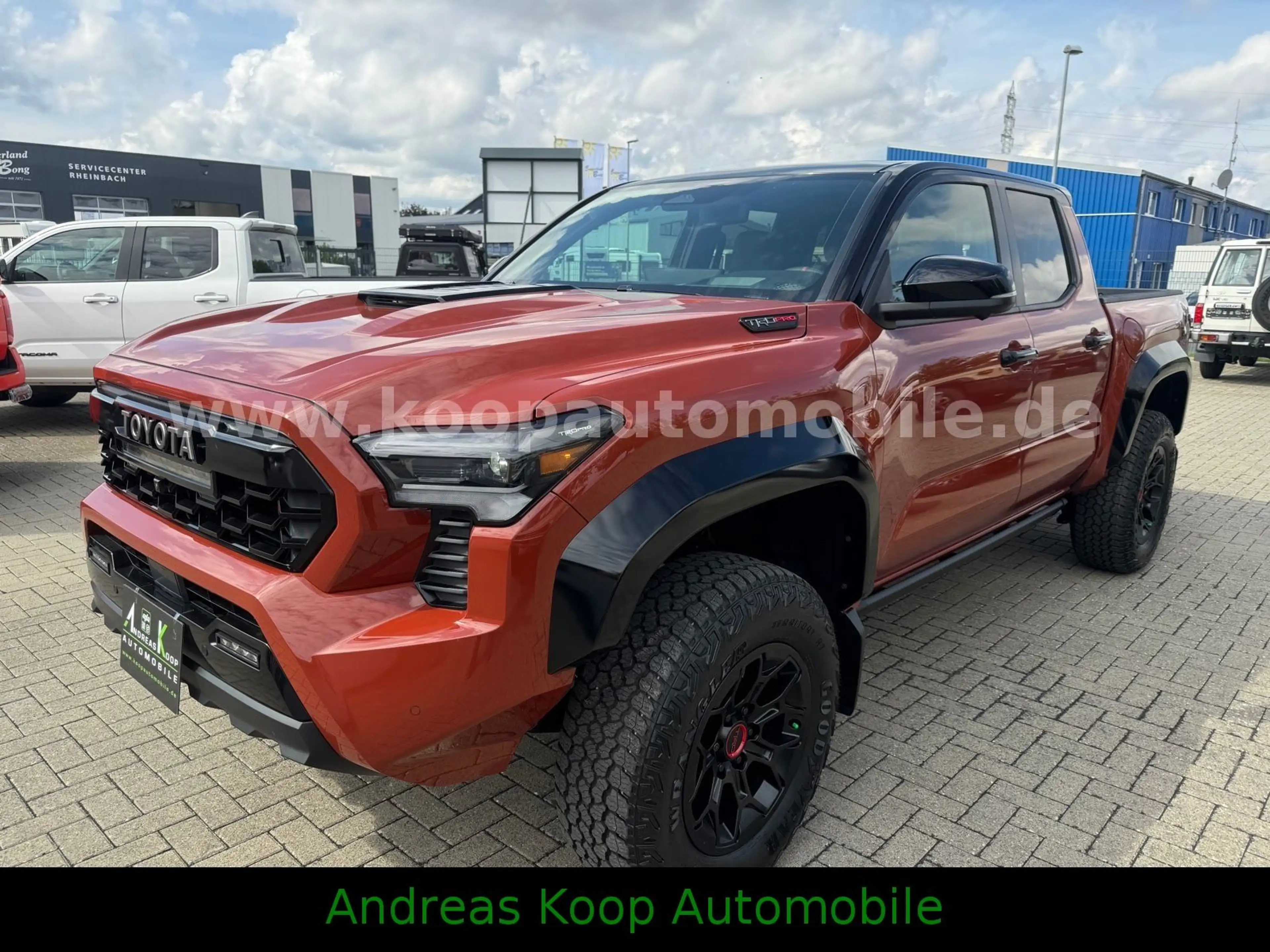 Toyota Tacoma TACOMA DC 326PS TRD PRO HYBRID STOCK