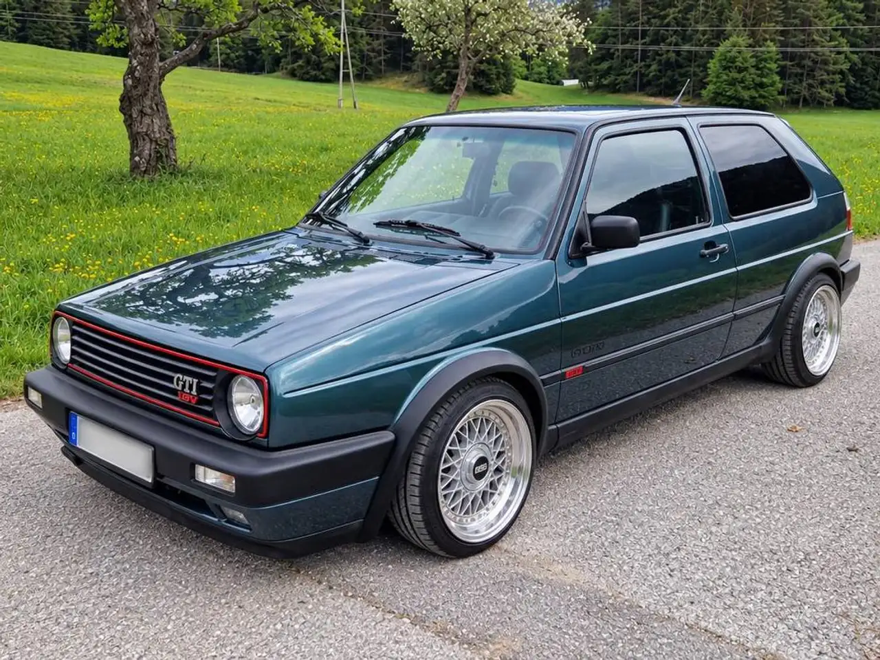 Volkswagen Golf GTI