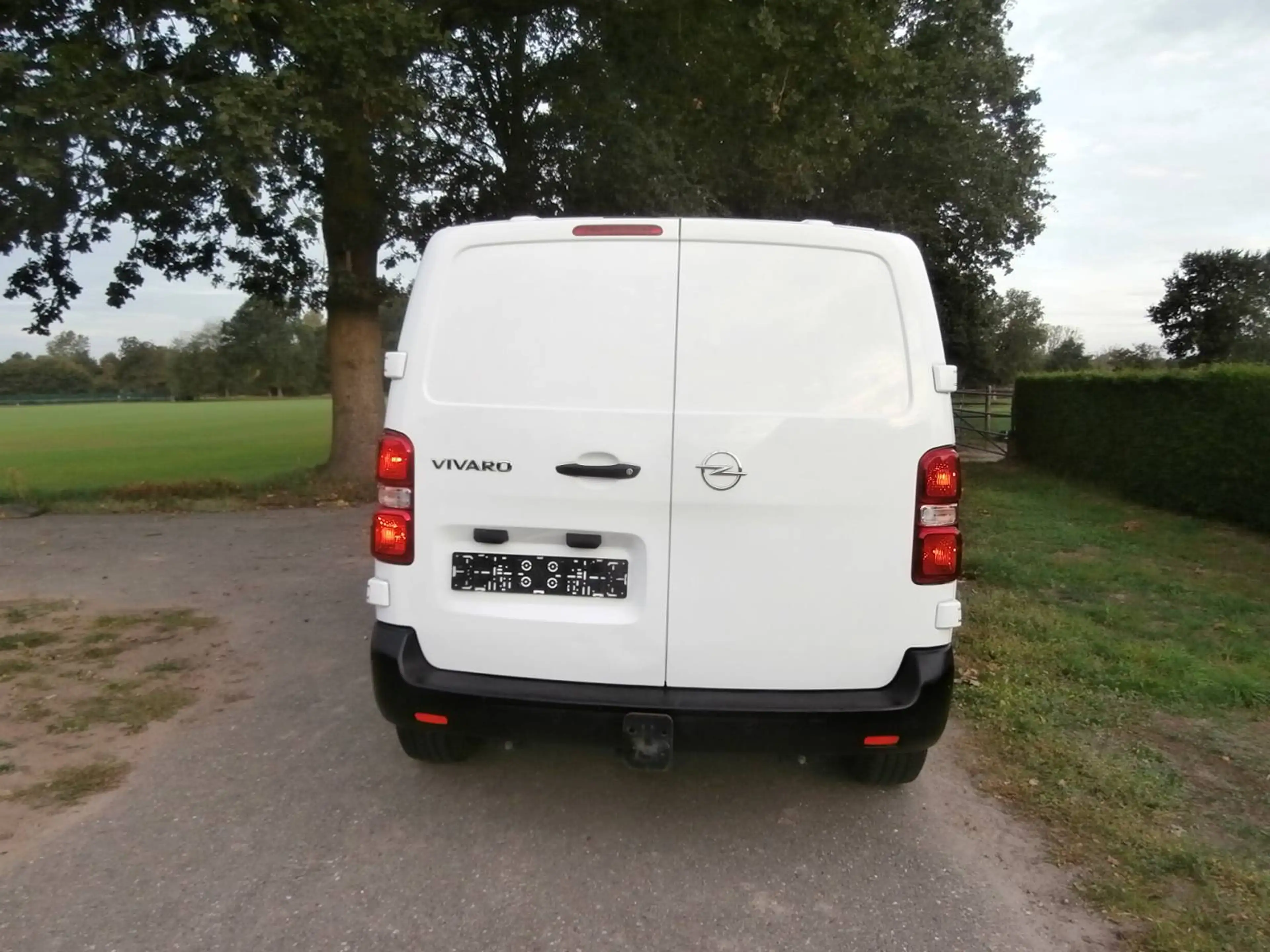 Opel Vivaro 2.0 TD L2H1 122pk(90kw)airco cruise navigatie gekeurd voor verkoop — photo 6