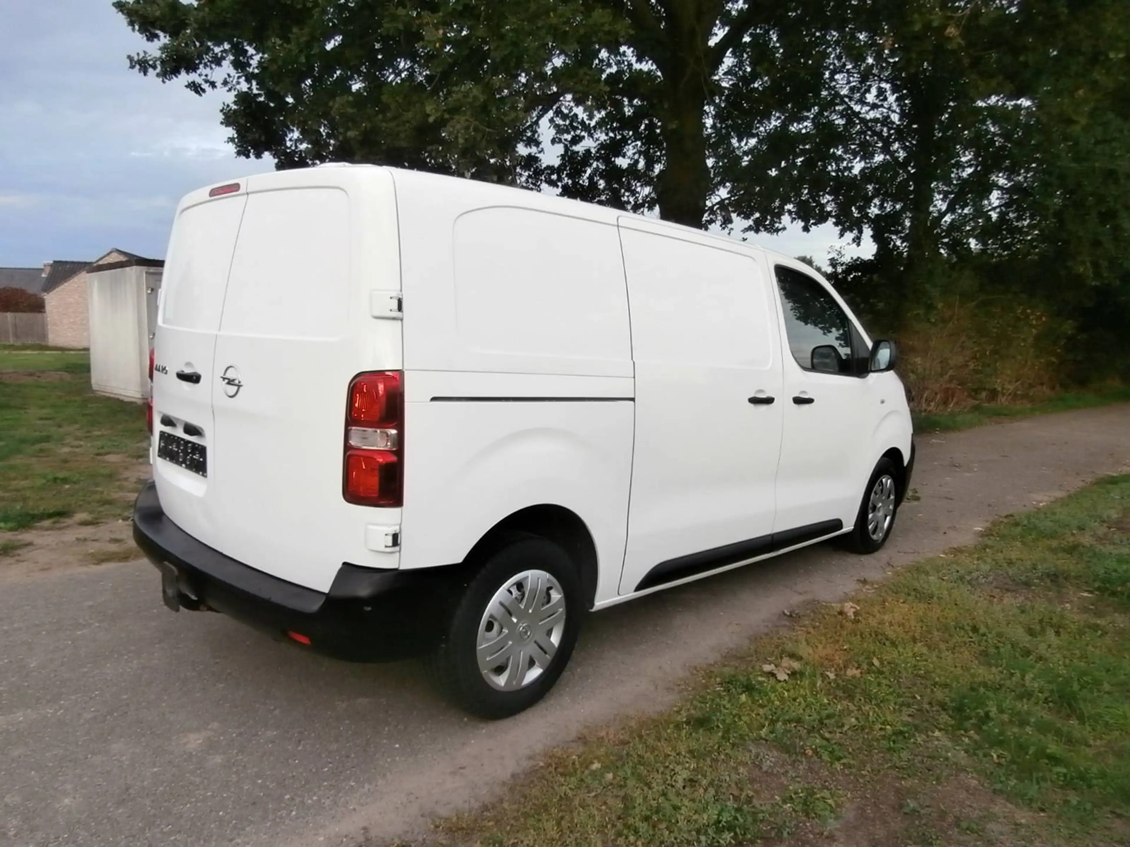 Opel Vivaro 2.0 TD L2H1 122pk(90kw)airco cruise navigatie gekeurd voor verkoop — photo 5