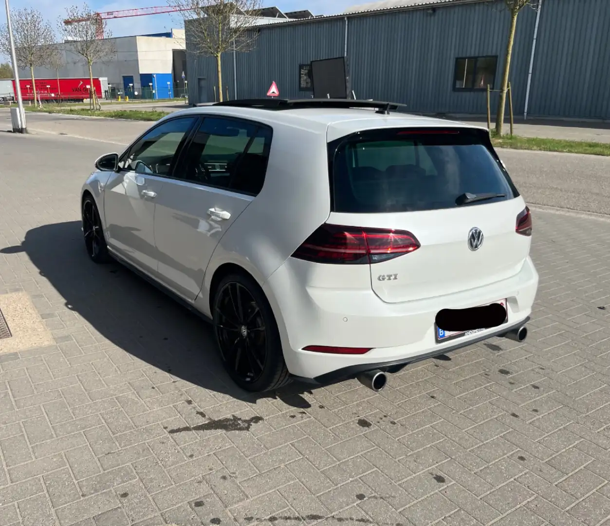 Volkswagen Golf GTI (BlueMotion Technology) DSG Wit - 2