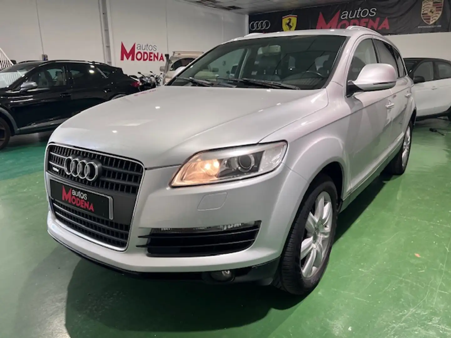 Audi Q7 3.0TDI quattro Tiptronic Plateado - 2
