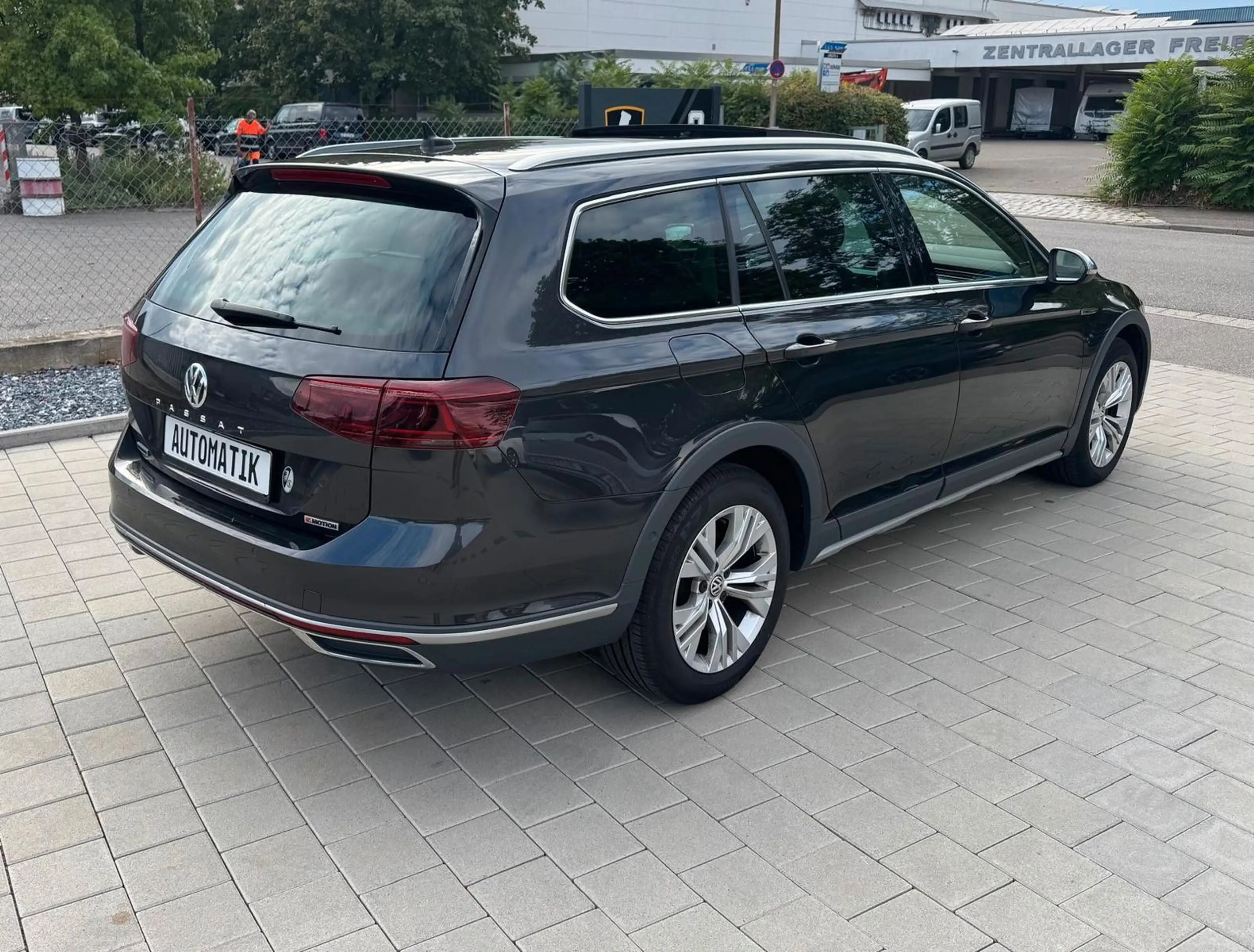 Volkswagen Passat Alltrack Passat Facelift 2.0 TDI DSG 4M AHK ACC StHz Pano — photo 5