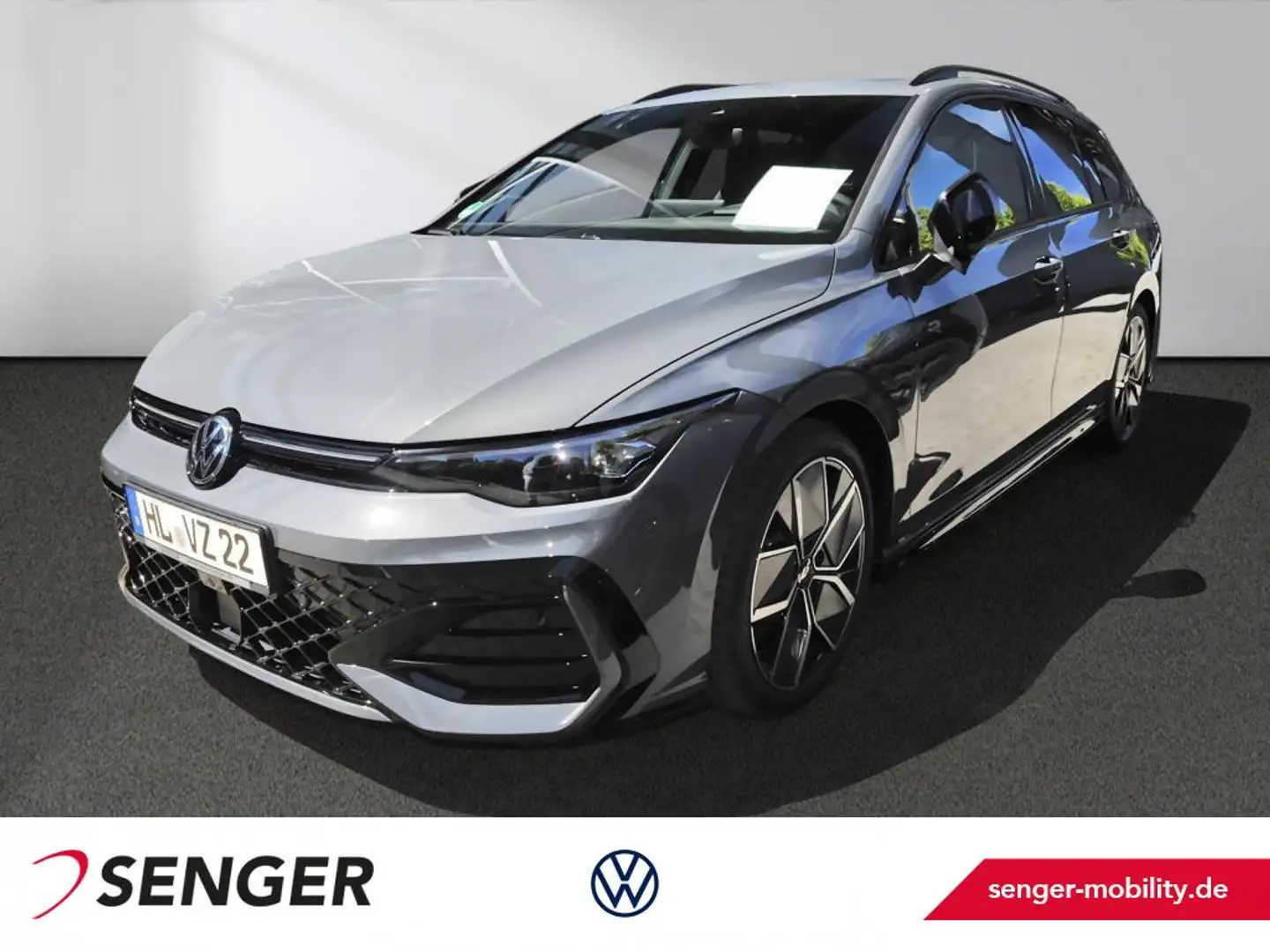 Volkswagen Golf VIII Variant 1.5 eTSI R-Line Pano. Navi LED Grau - 1