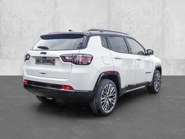 Jeep Compass view 2