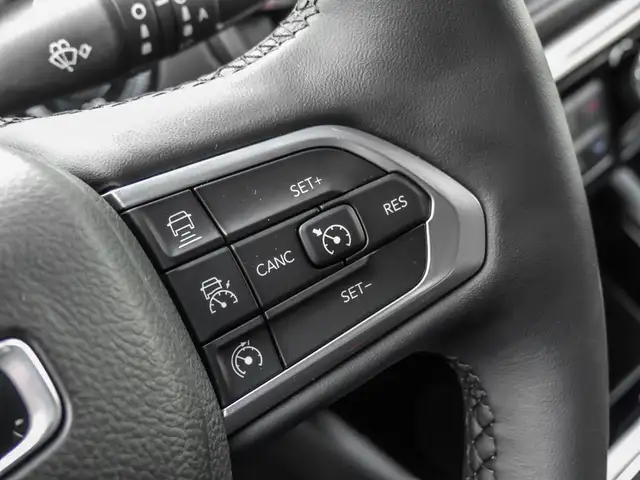 Jeep Compass view 11