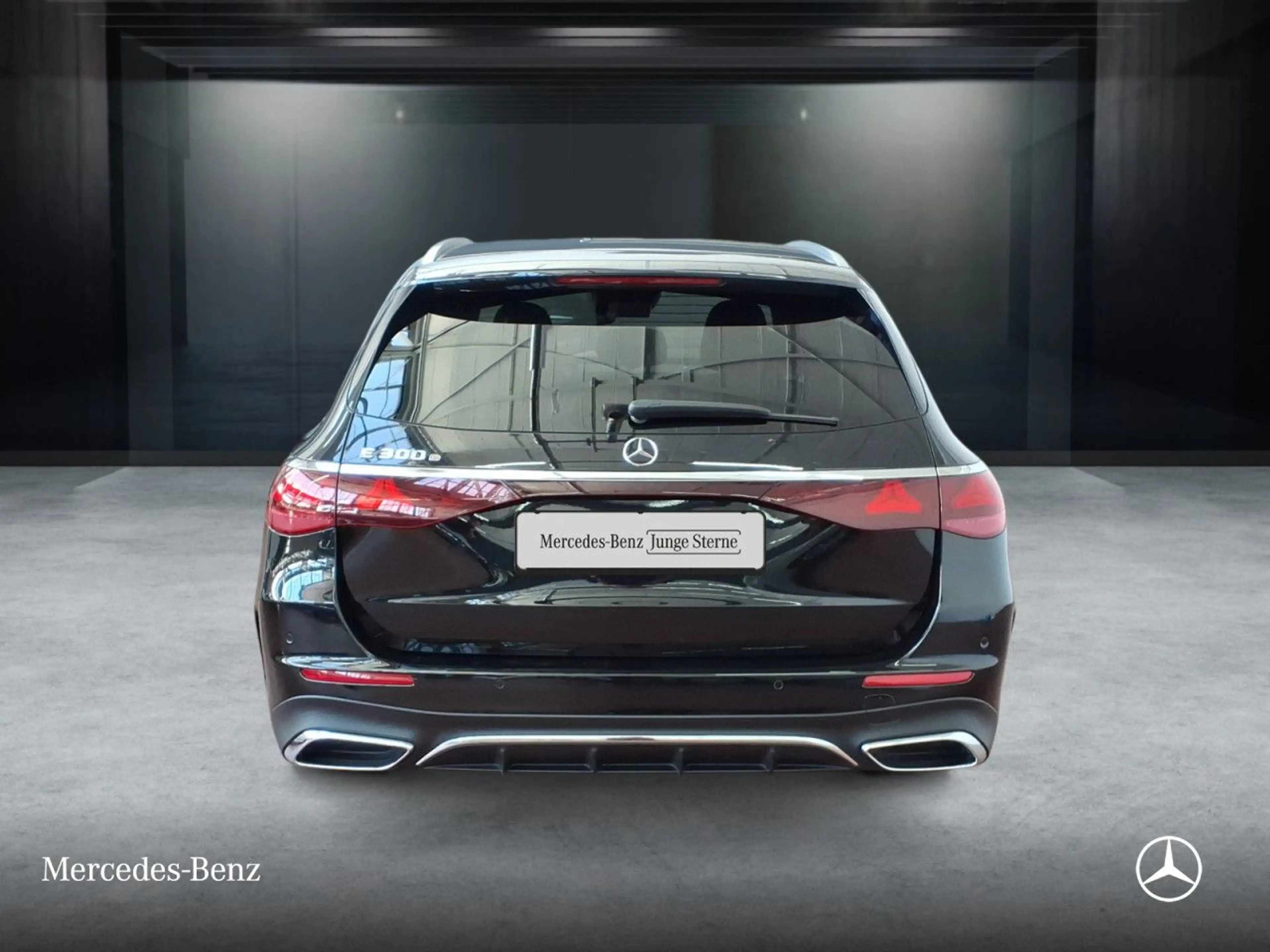 Mercedes-Benz E 300 e T Edition AMG-Line Fahrass 360° Pano HUD — photo 5