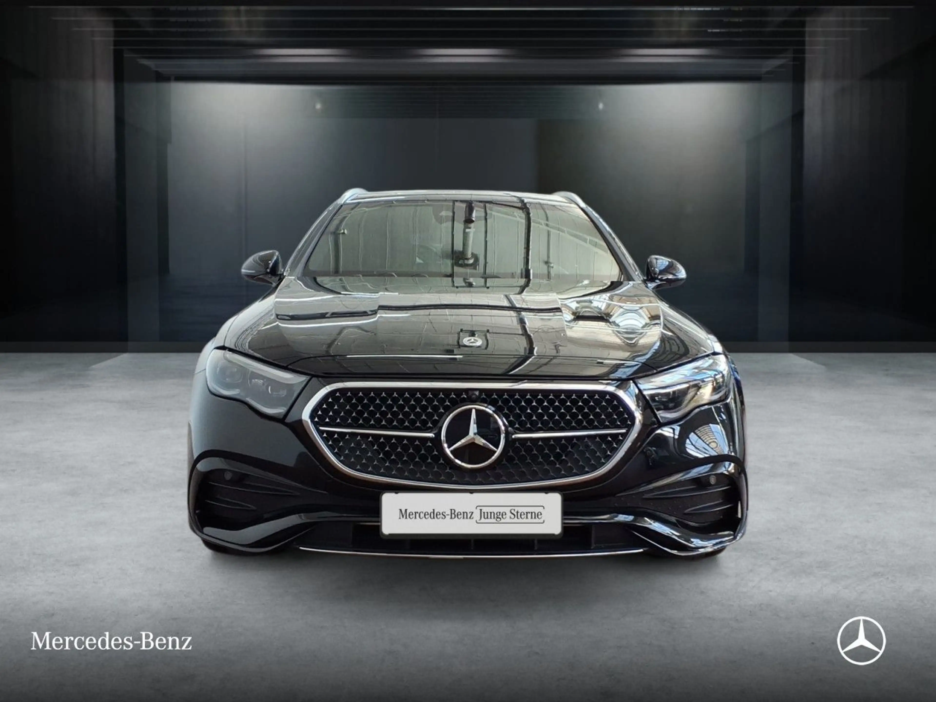 Mercedes-Benz E 300 e T Edition AMG-Line Fahrass 360° Pano HUD — photo 3