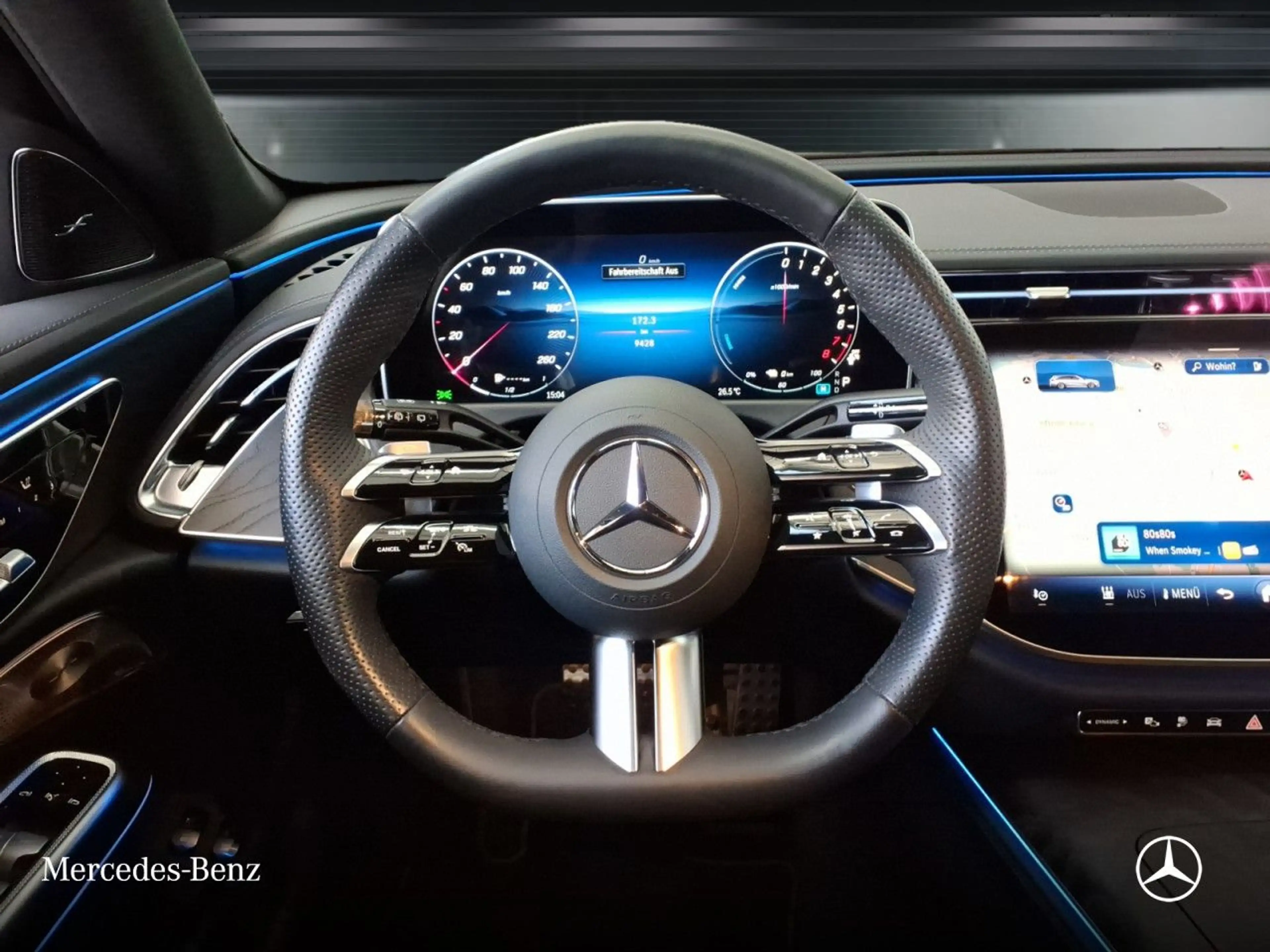 Mercedes-Benz E 300 e T Edition AMG-Line Fahrass 360° Pano HUD — photo 9