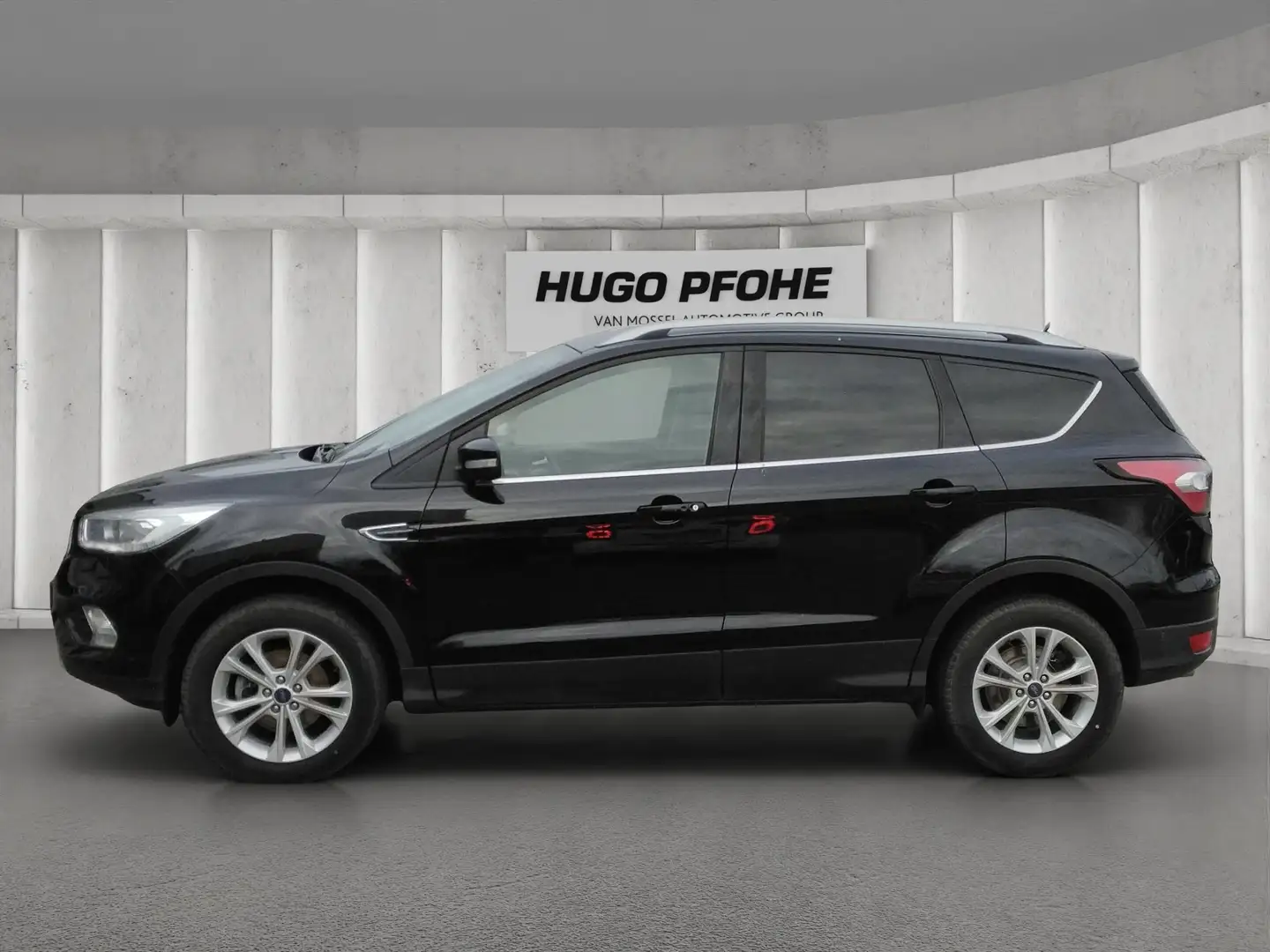 Ford Kuga 1.5 EcoBoost Titanium 4x2 Start/Stopp EURO 6 Negro - 2
