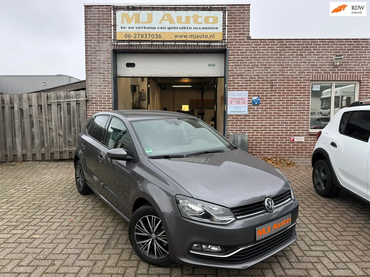 Volkswagen Polo 1.2 TSI Comfortline allstar 5derus airco stoelverw Gris - 1