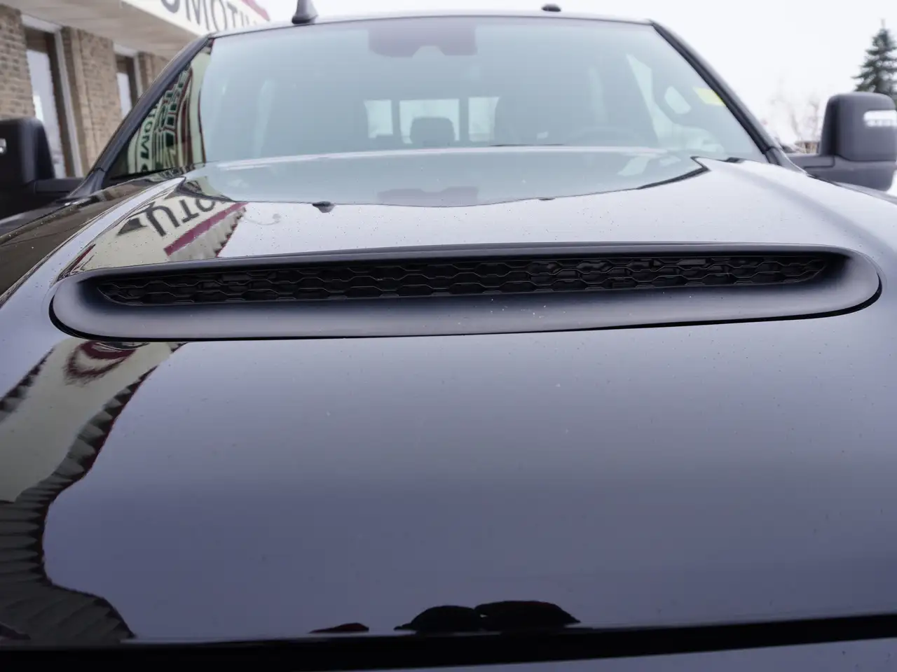 RAM 3500 снимка RAM 3500