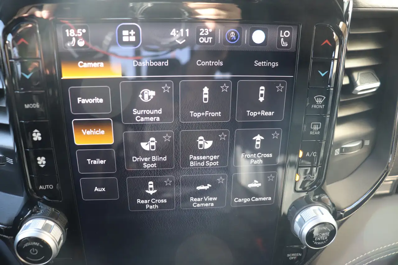 RAM 3500 снимка RAM 3500