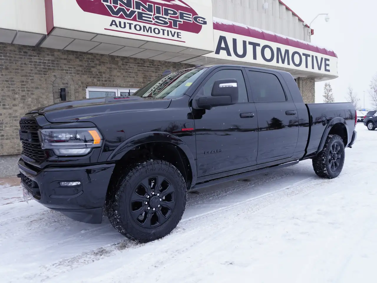 RAM 3500 снимка RAM 3500