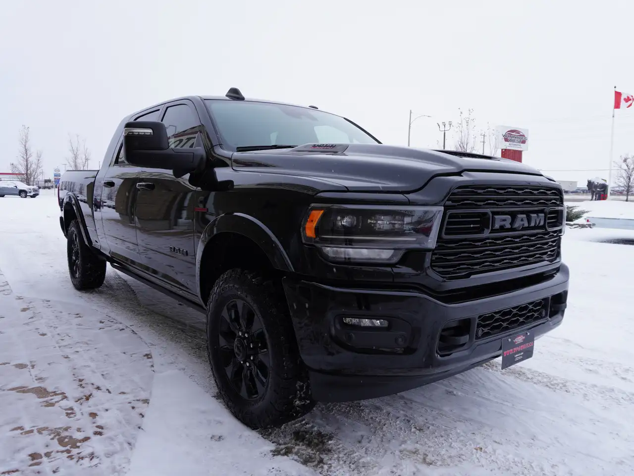 RAM 3500 снимка RAM 3500